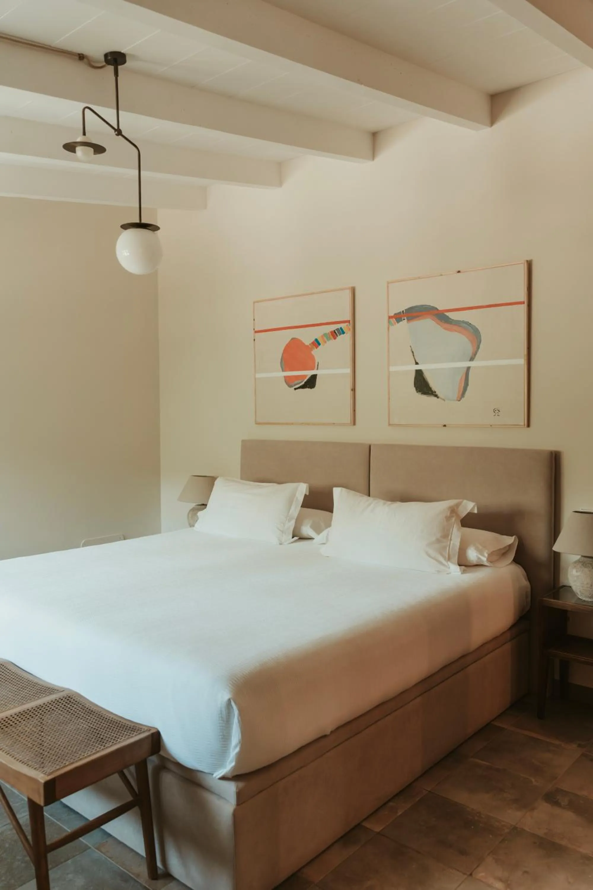 Bed in Rondaia, a Winery & Fincahotel-Agroturismo in Tramuntana