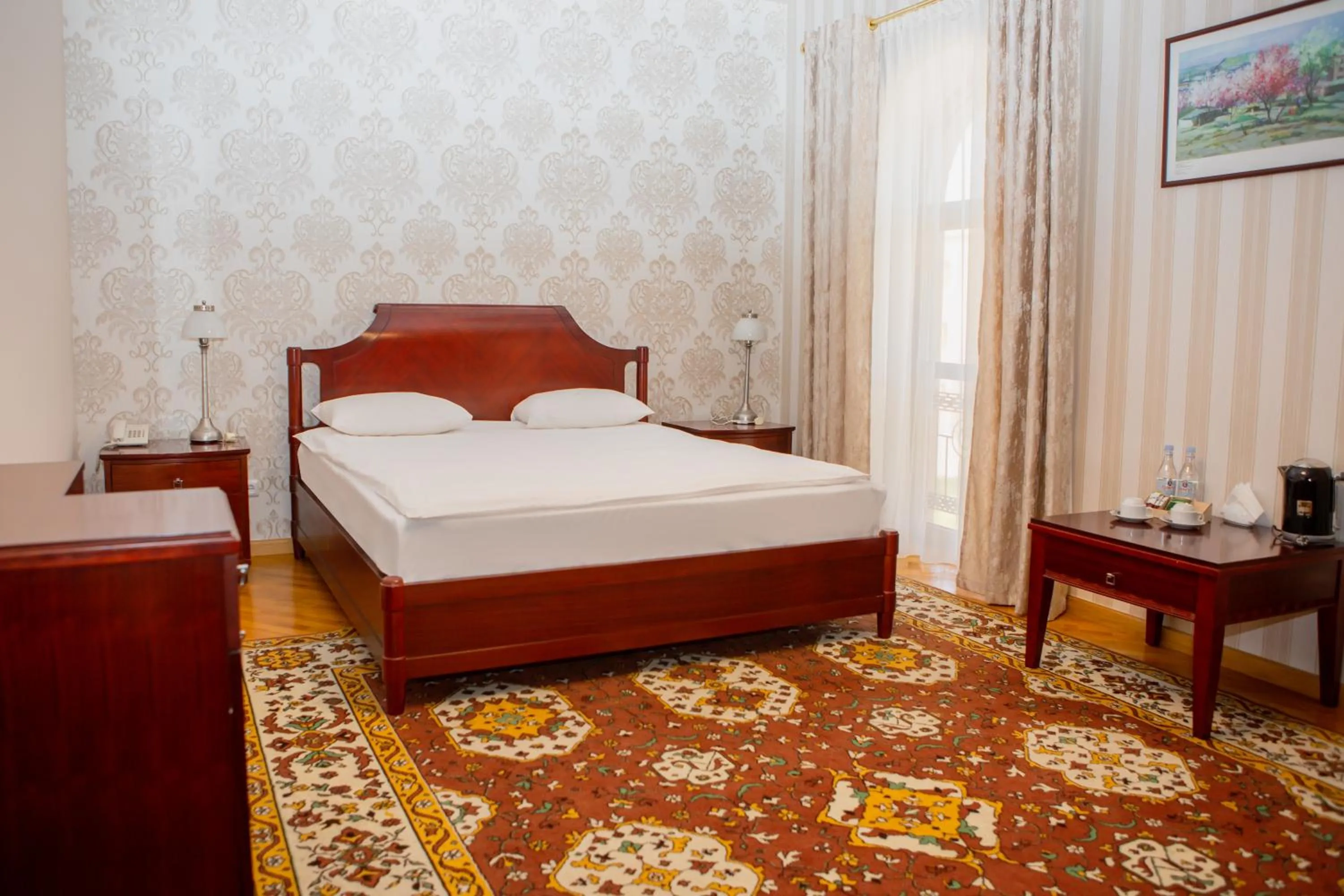 Bed in Latar Hotel Yerevan