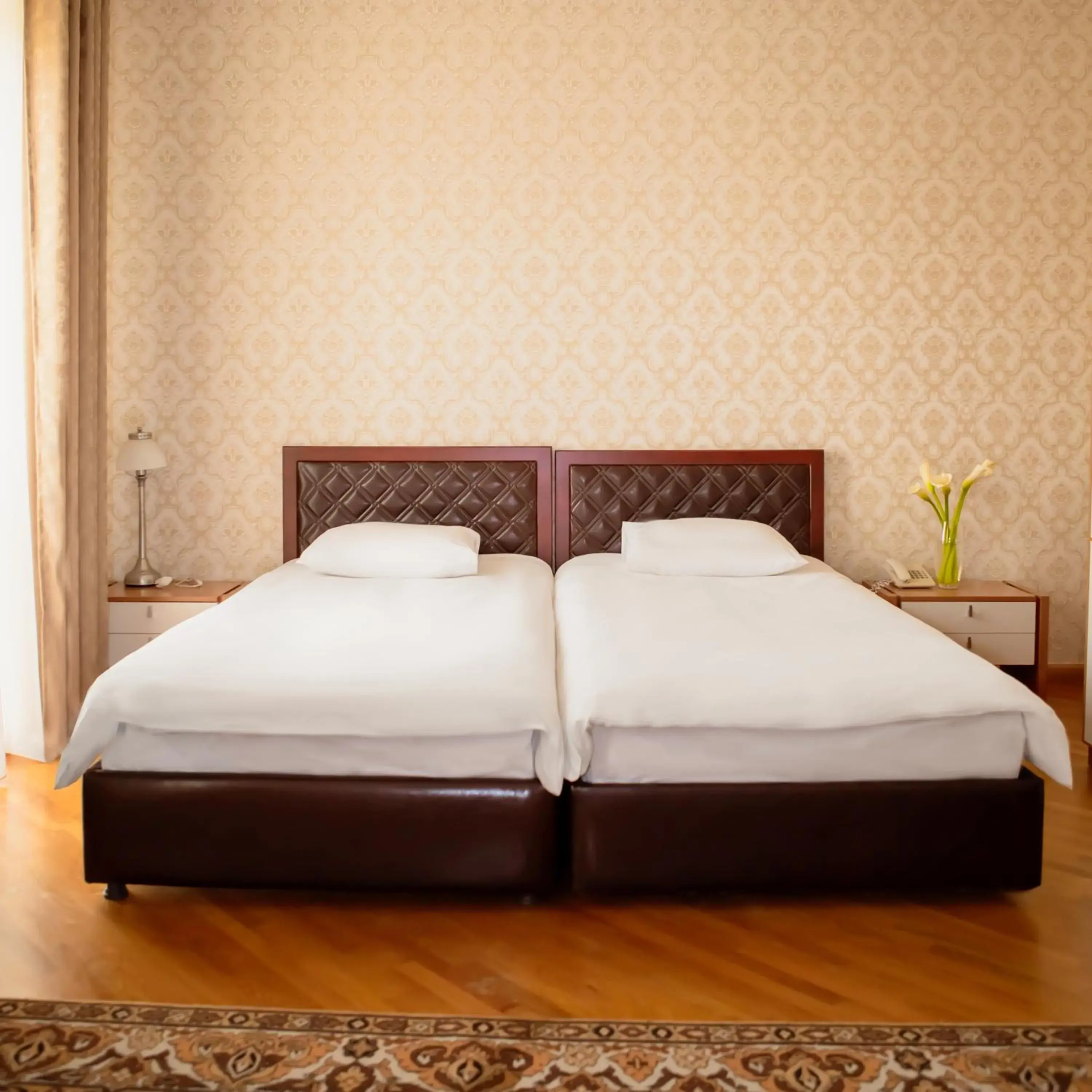 Standard Twin Room in Latar Hotel Yerevan Standard Twin Room in Latar Hotel Yerevan