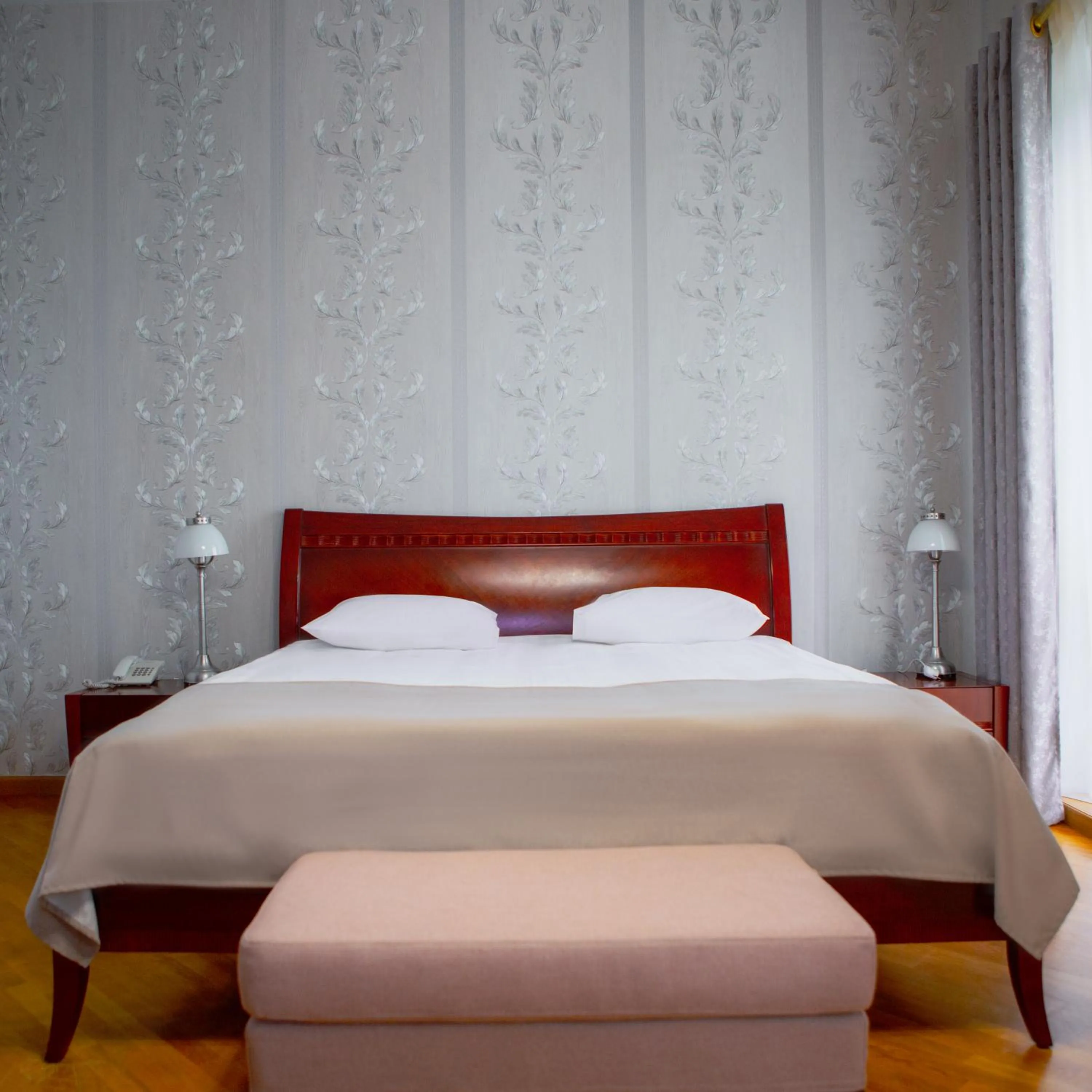 Bed in Latar Hotel Yerevan