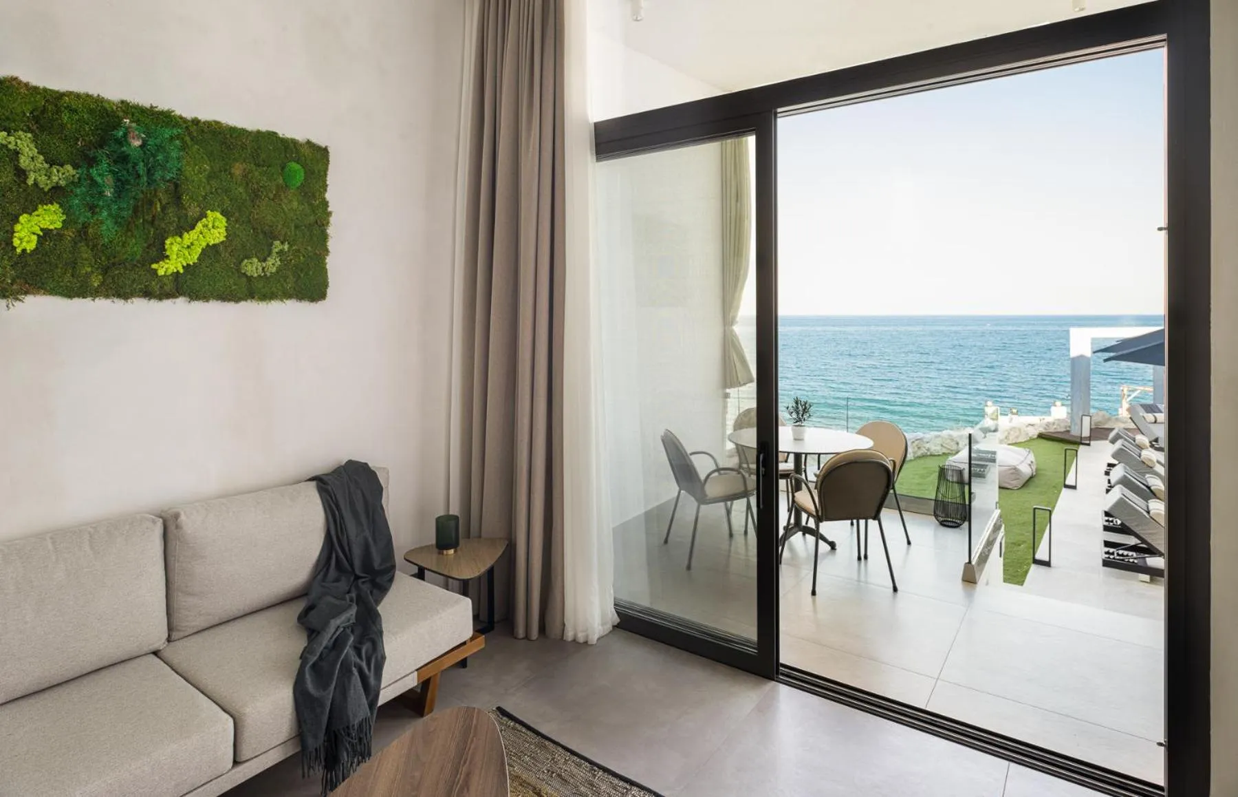 Living room in Akrotiri Olympus Luxury Suites - Adults Only