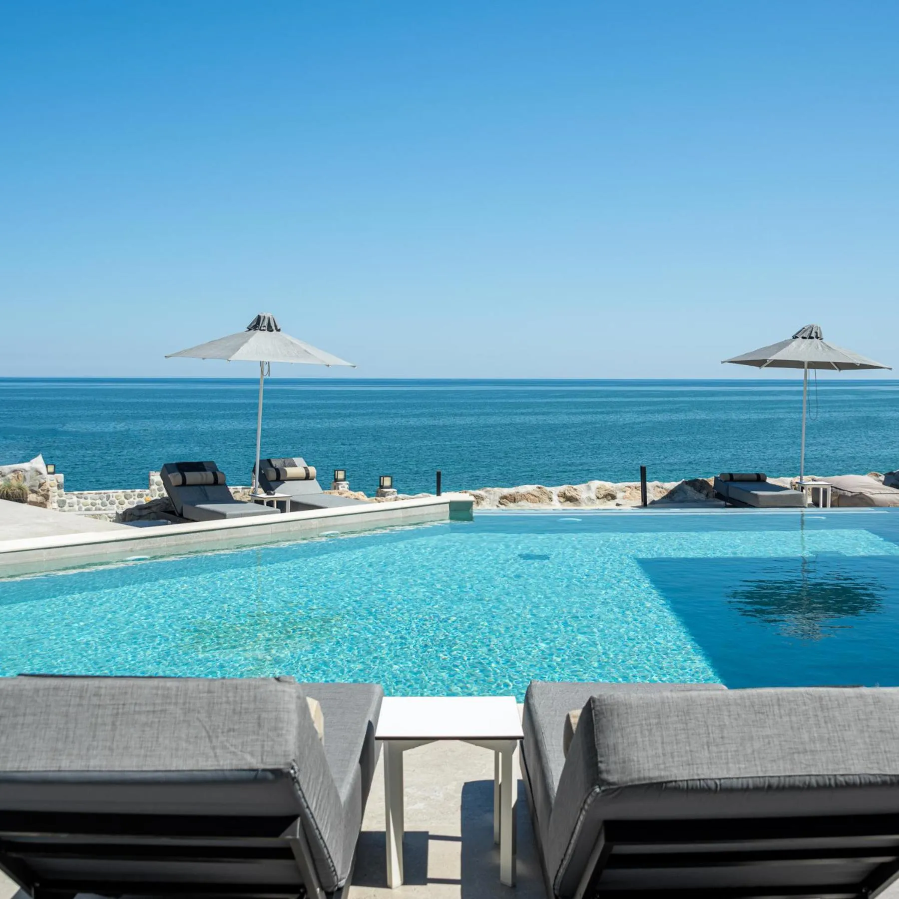 Day in Akrotiri Olympus Luxury Suites - Adults Only