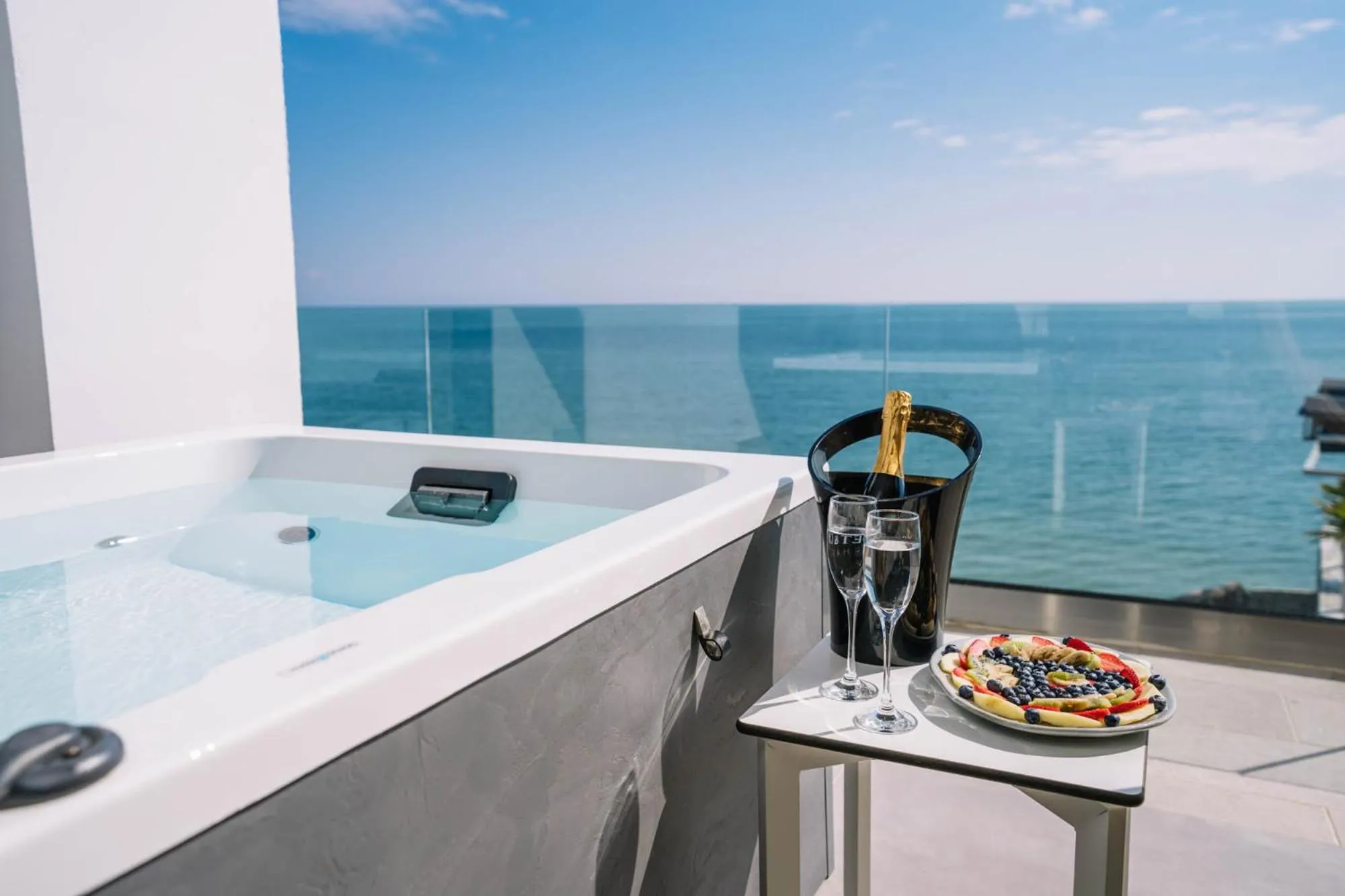 Hot Tub in Akrotiri Olympus Luxury Suites - Adults Only