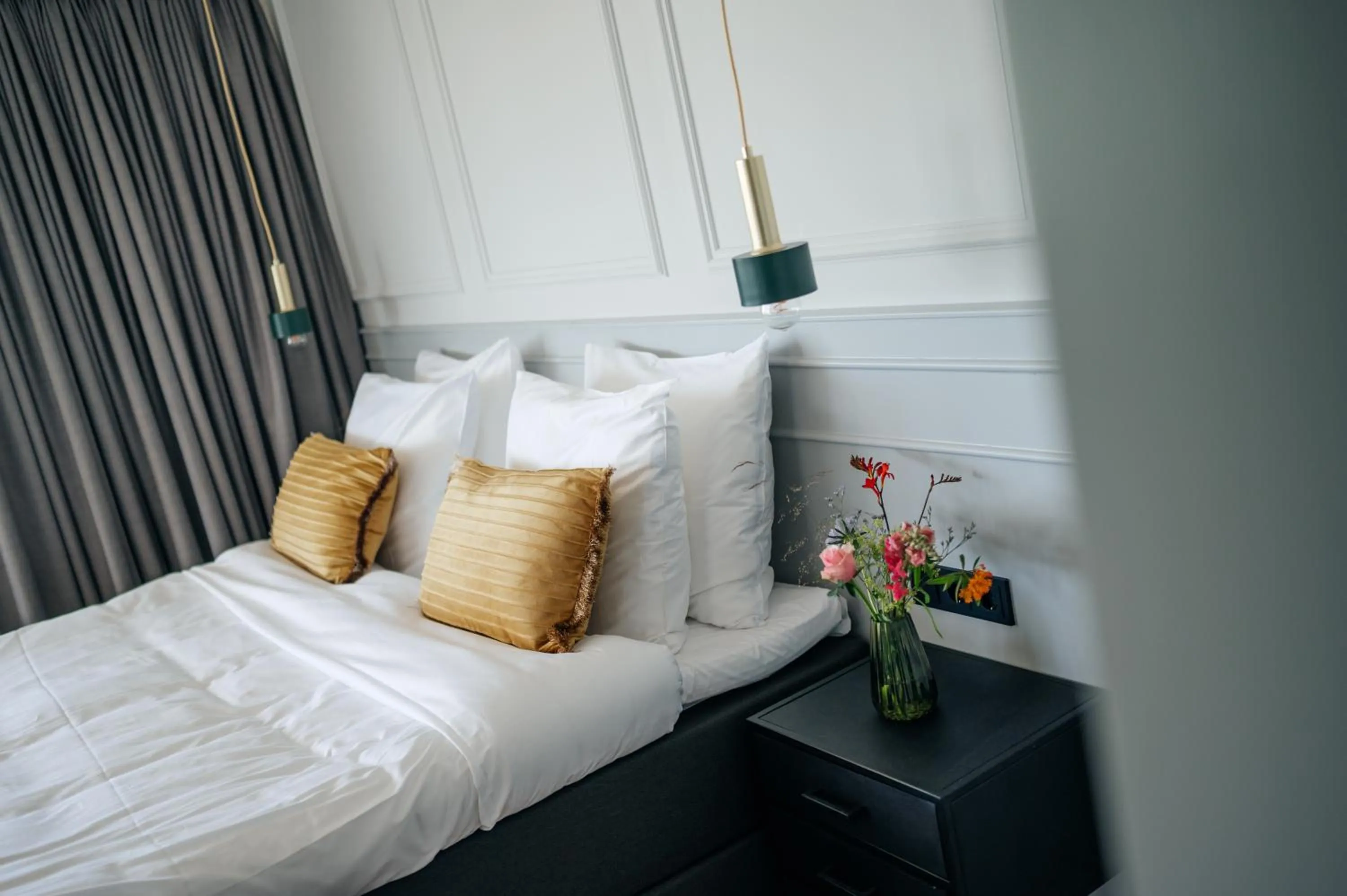 Bed in MyHotel Steenwijk - Giethoorn