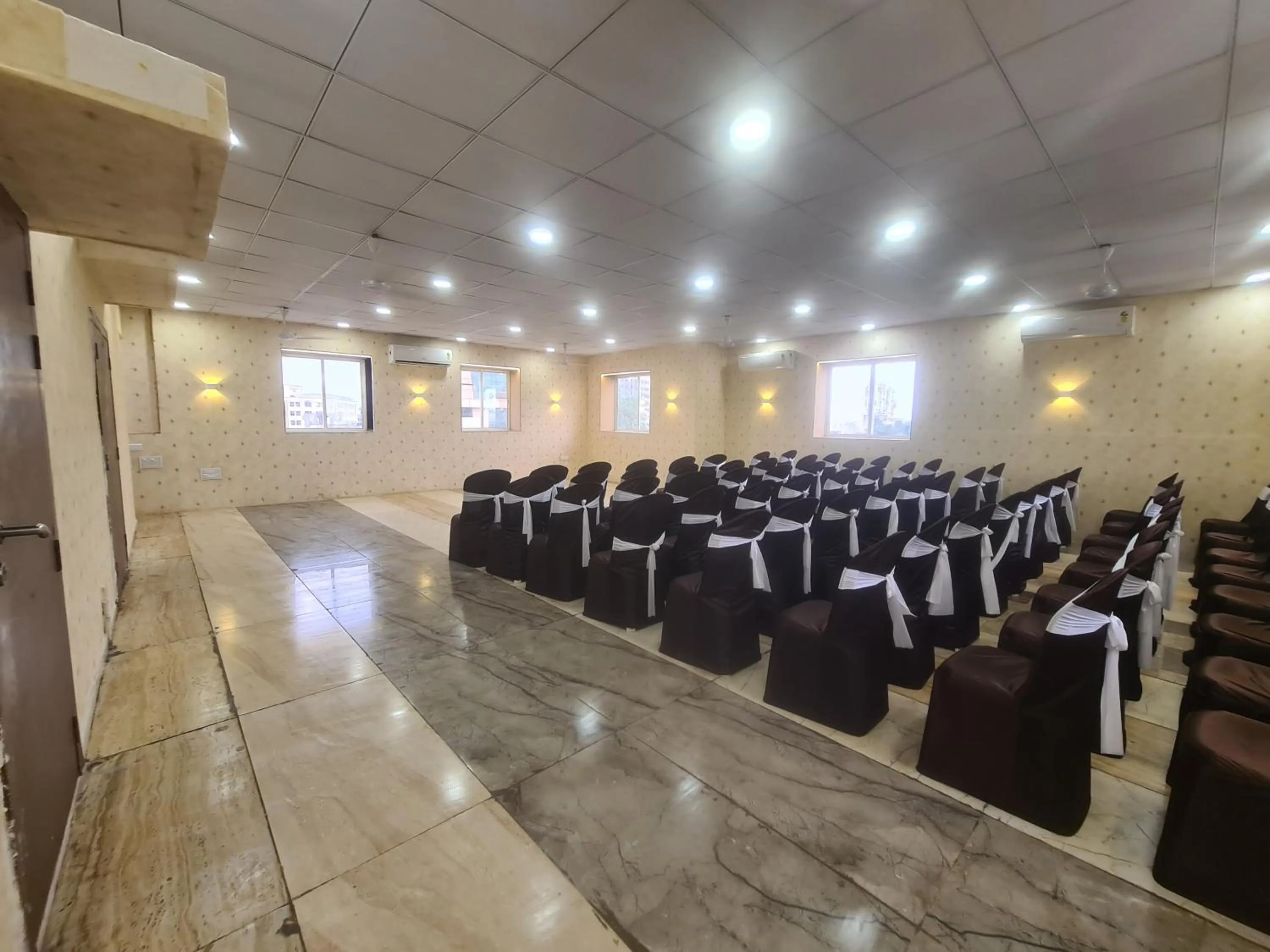 Banquet/Function facilities in Hotel Nova Pride