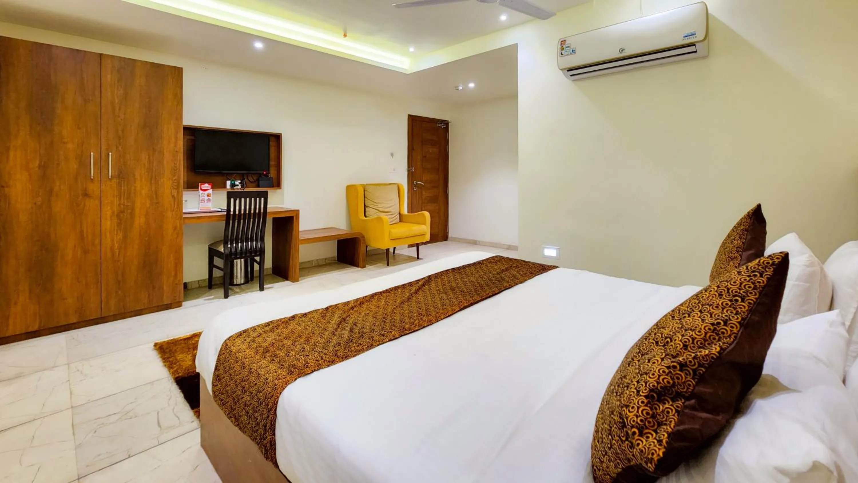 Bed in Hotel Nova Pride