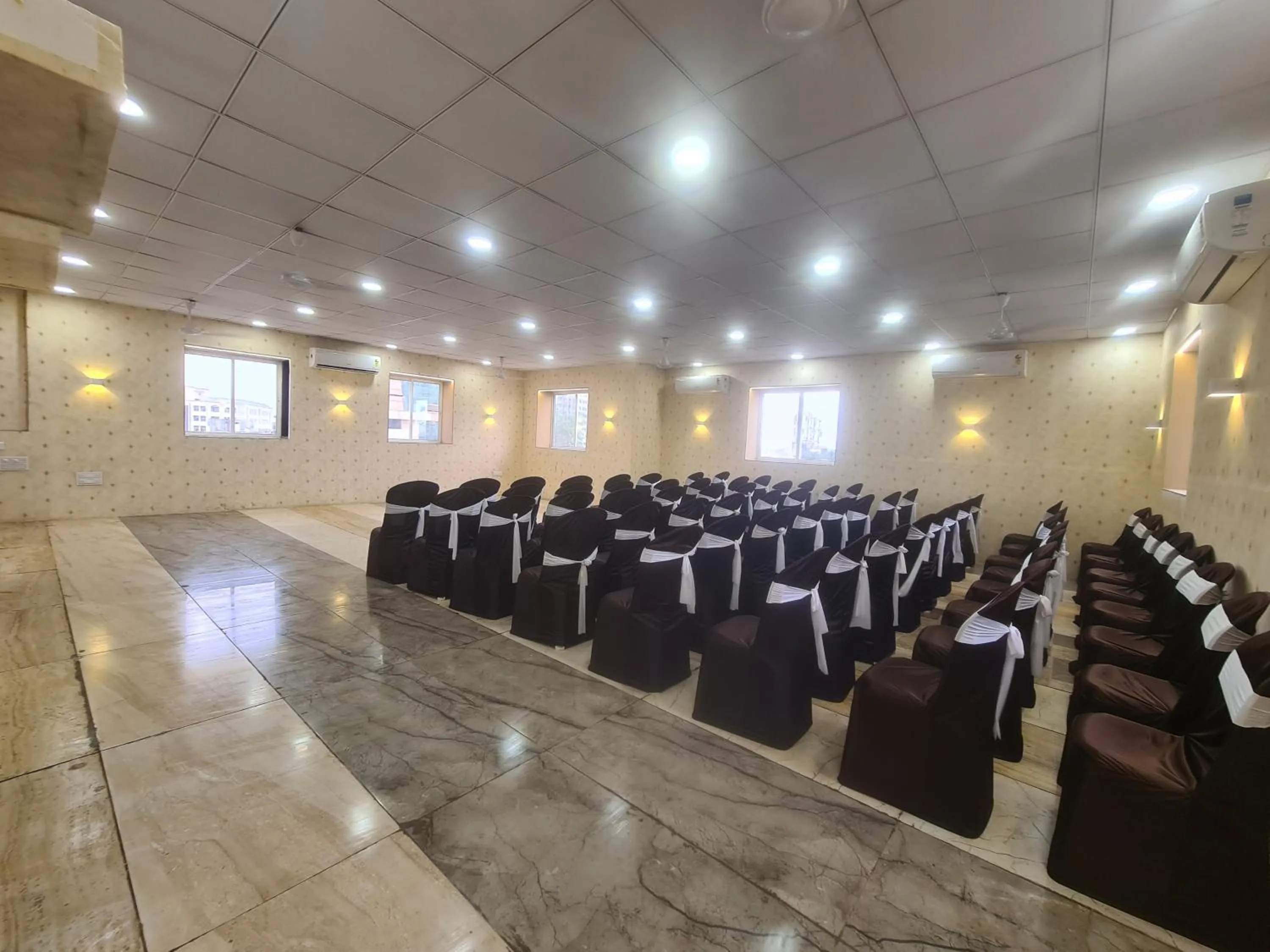 Banquet/Function facilities in Hotel Nova Pride
