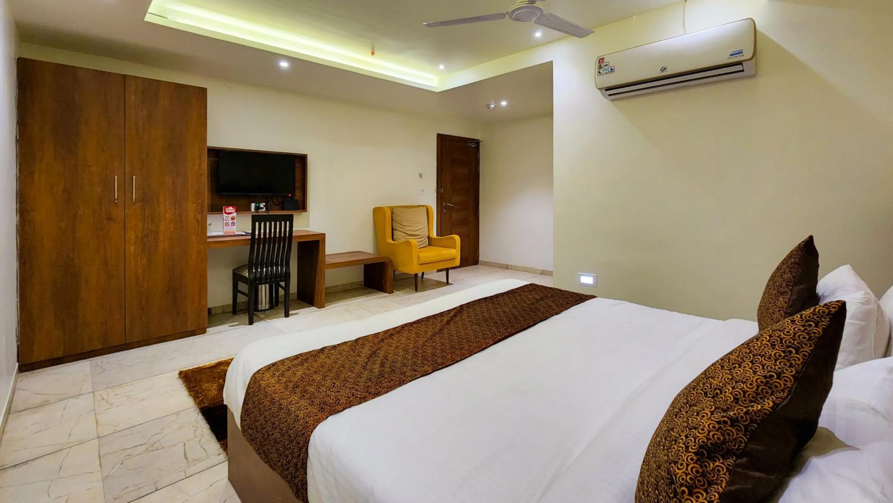 Photo of the whole room, Bed in Hotel Nova Pride