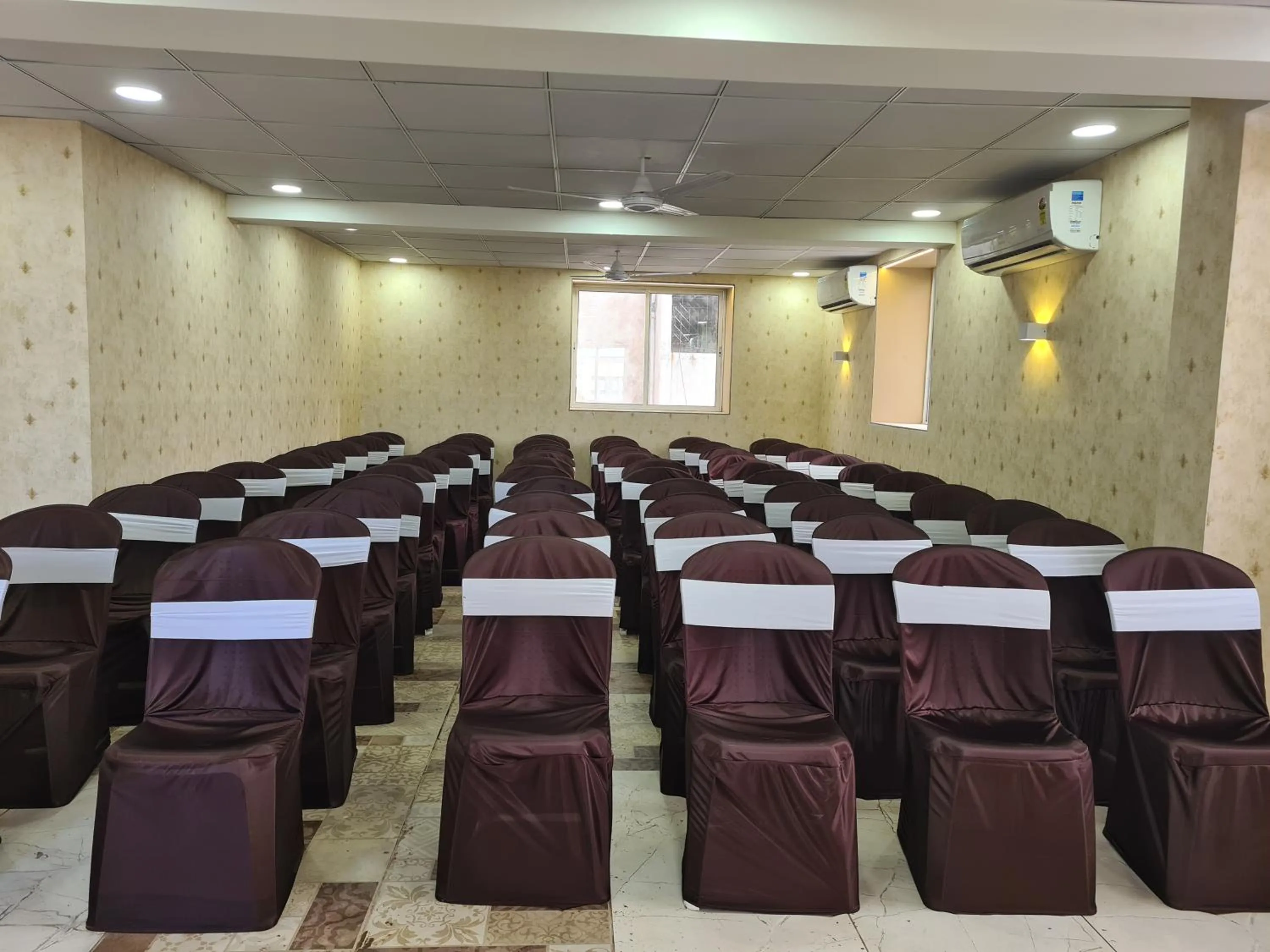 Banquet/Function facilities in Hotel Nova Pride