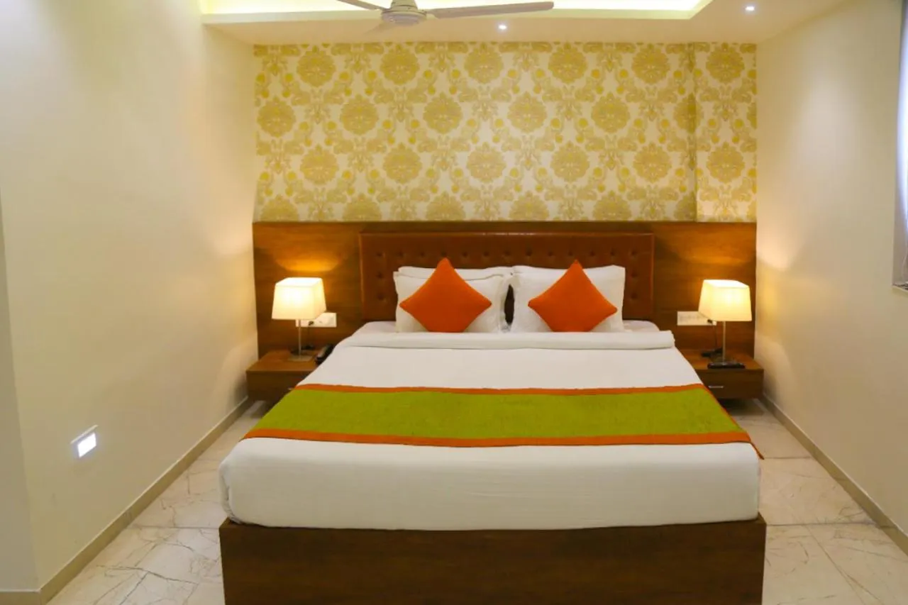 Bed in Hotel Nova Pride