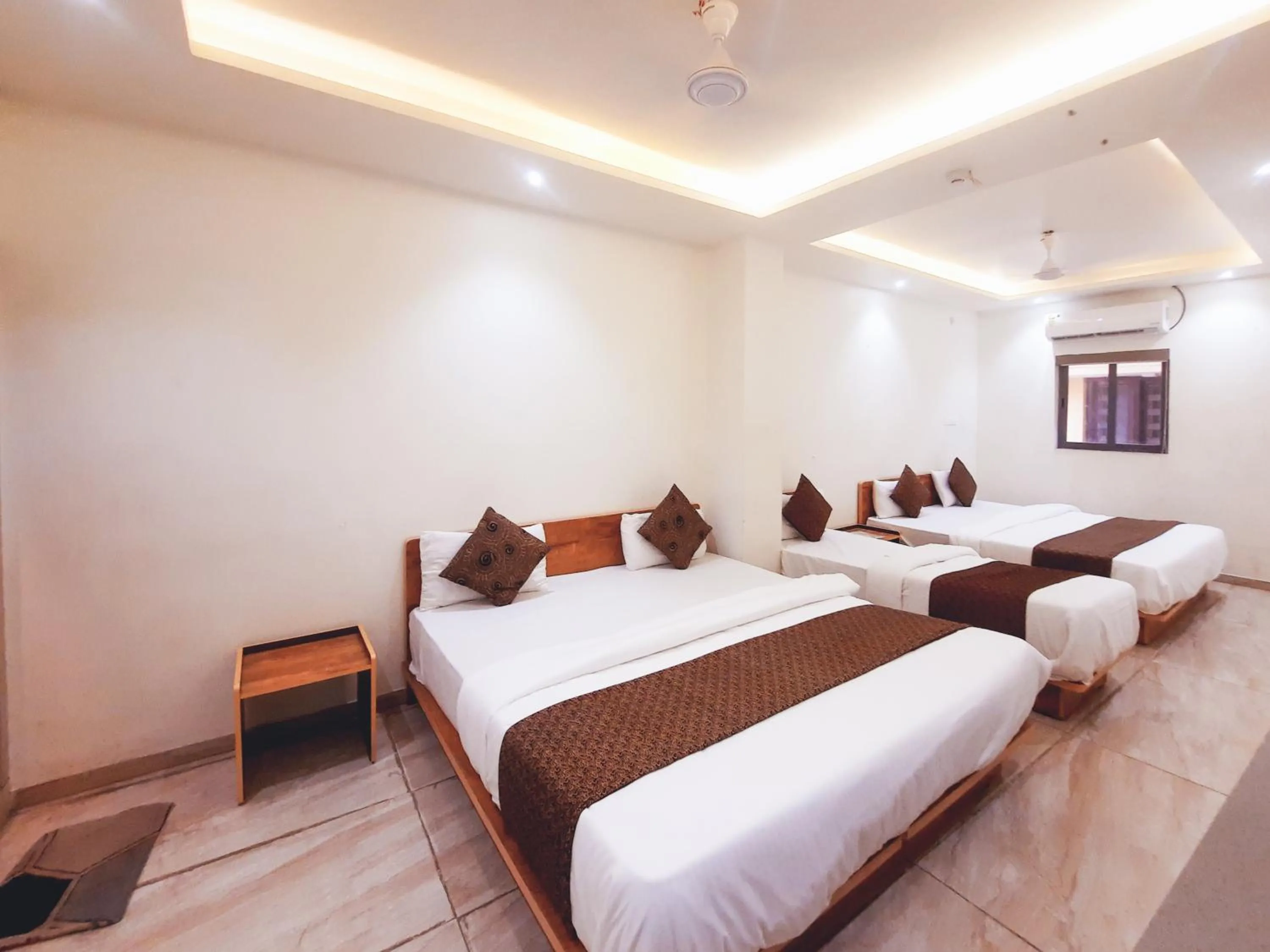 Bed in Hotel Nova Pride