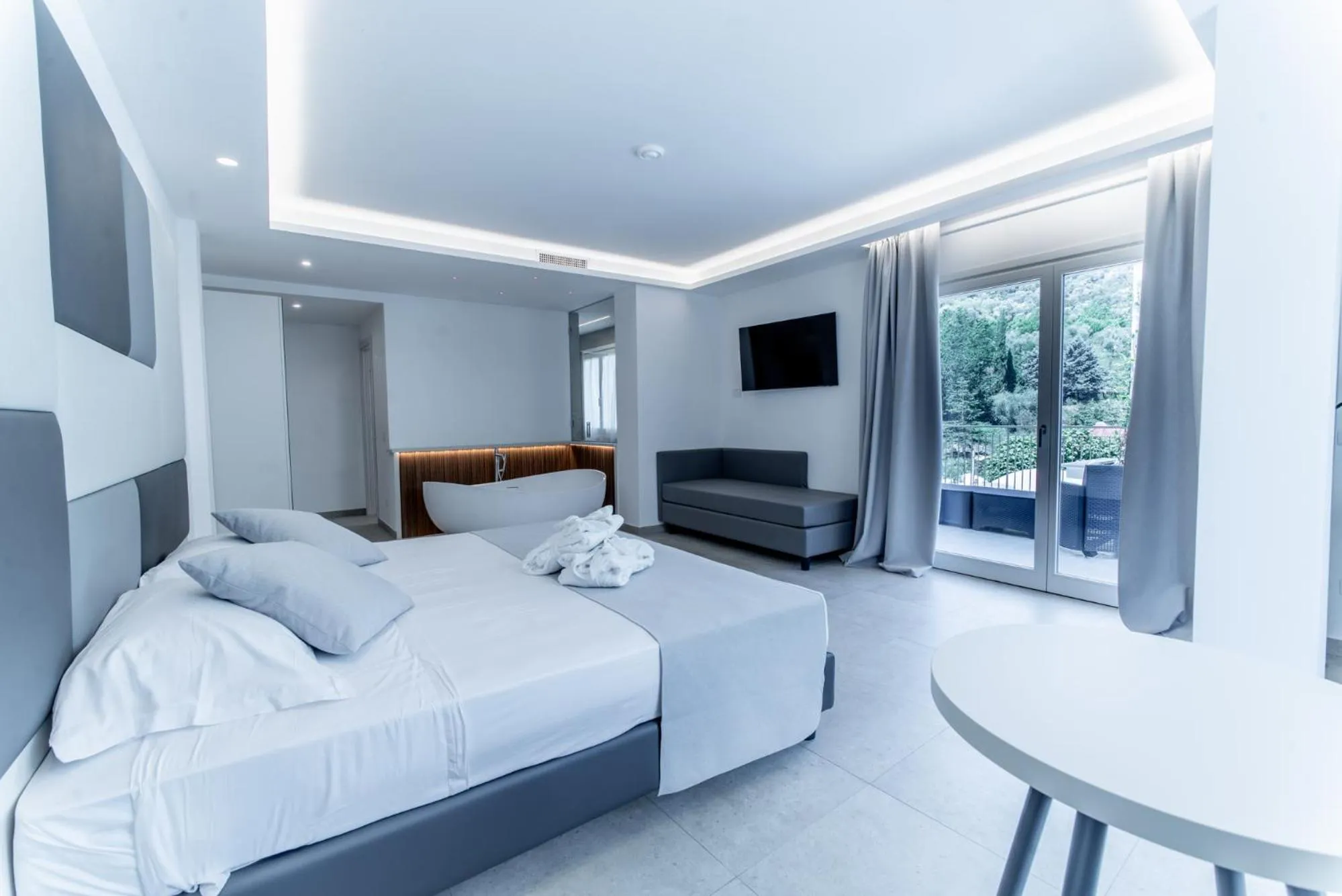 Bed in Hotel Lago Bin