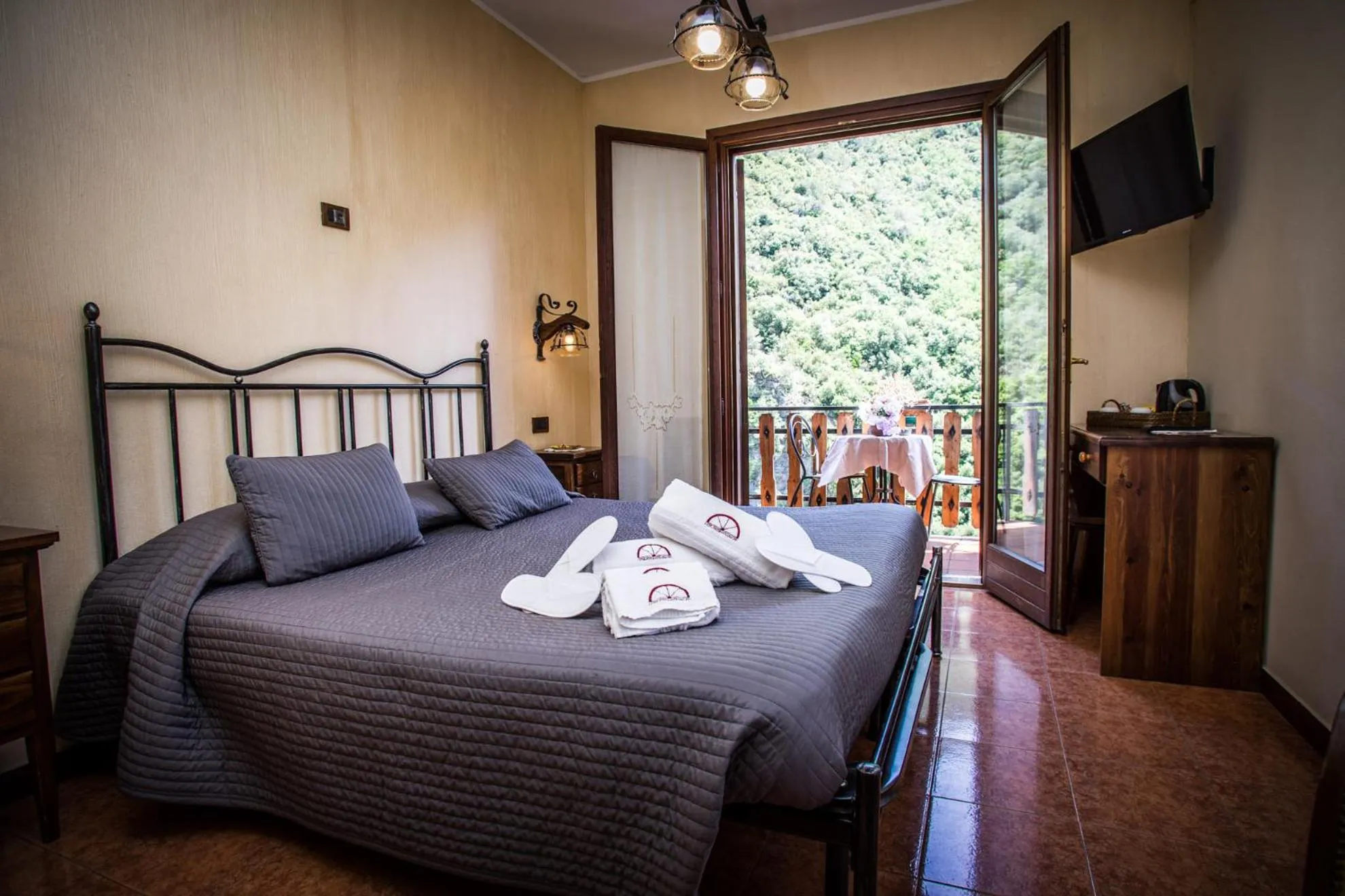 Bed in Hotel Lago Bin