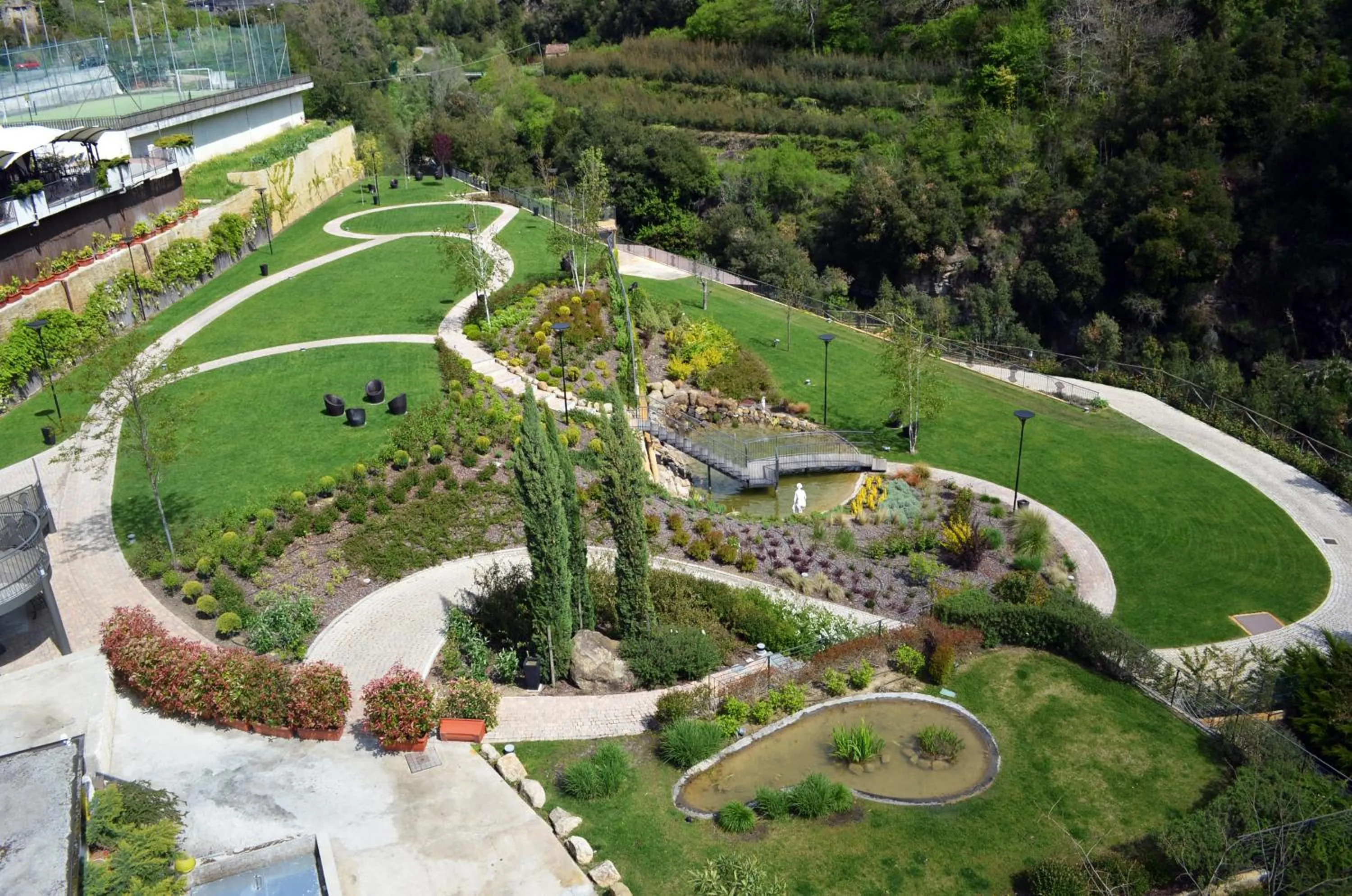 Facade/entrance in Hotel Lago Bin