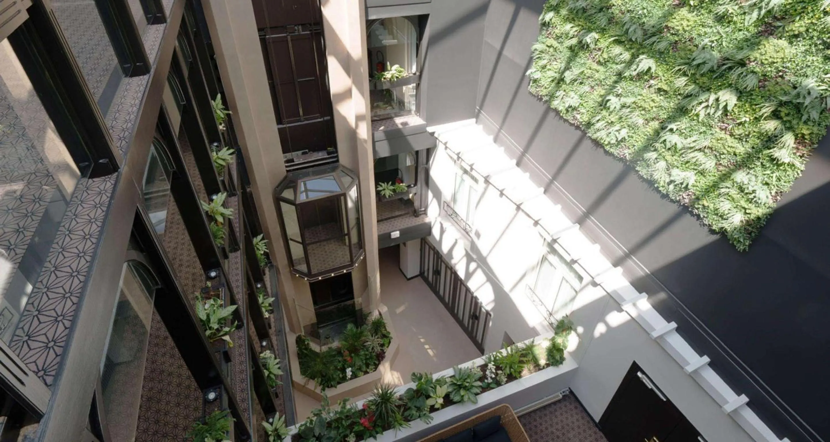 Lobby or reception in Best Western Plus Le Picardy