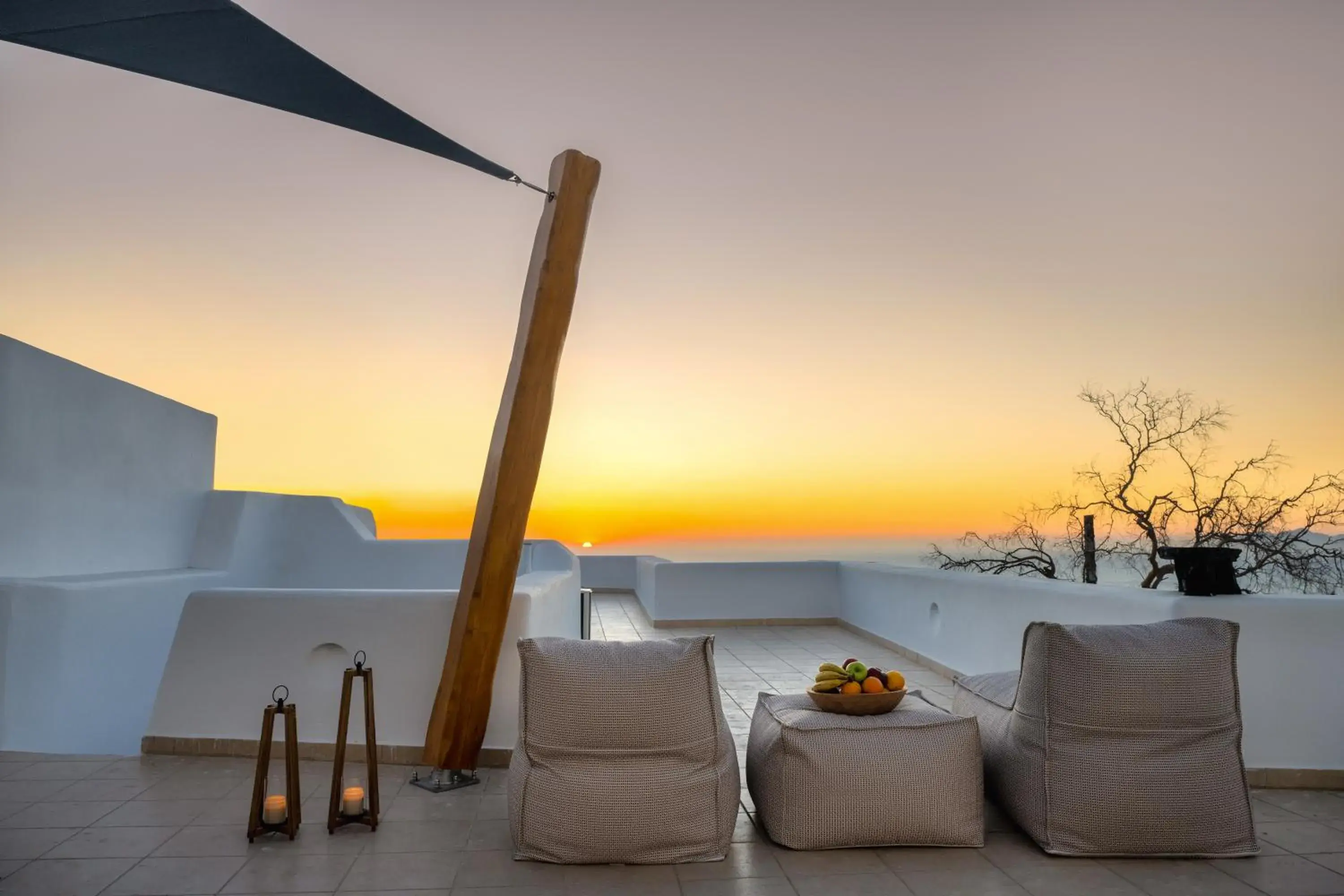 I K I A Since 1980 by Calm Collection I K I A Since 1980 by Calm Collection