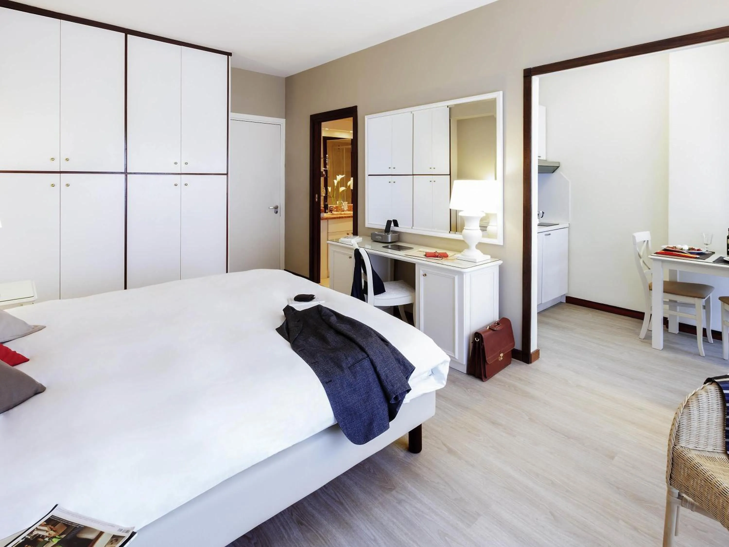 Bedroom, Bed in Aparthotel Adagio Rome Vatican