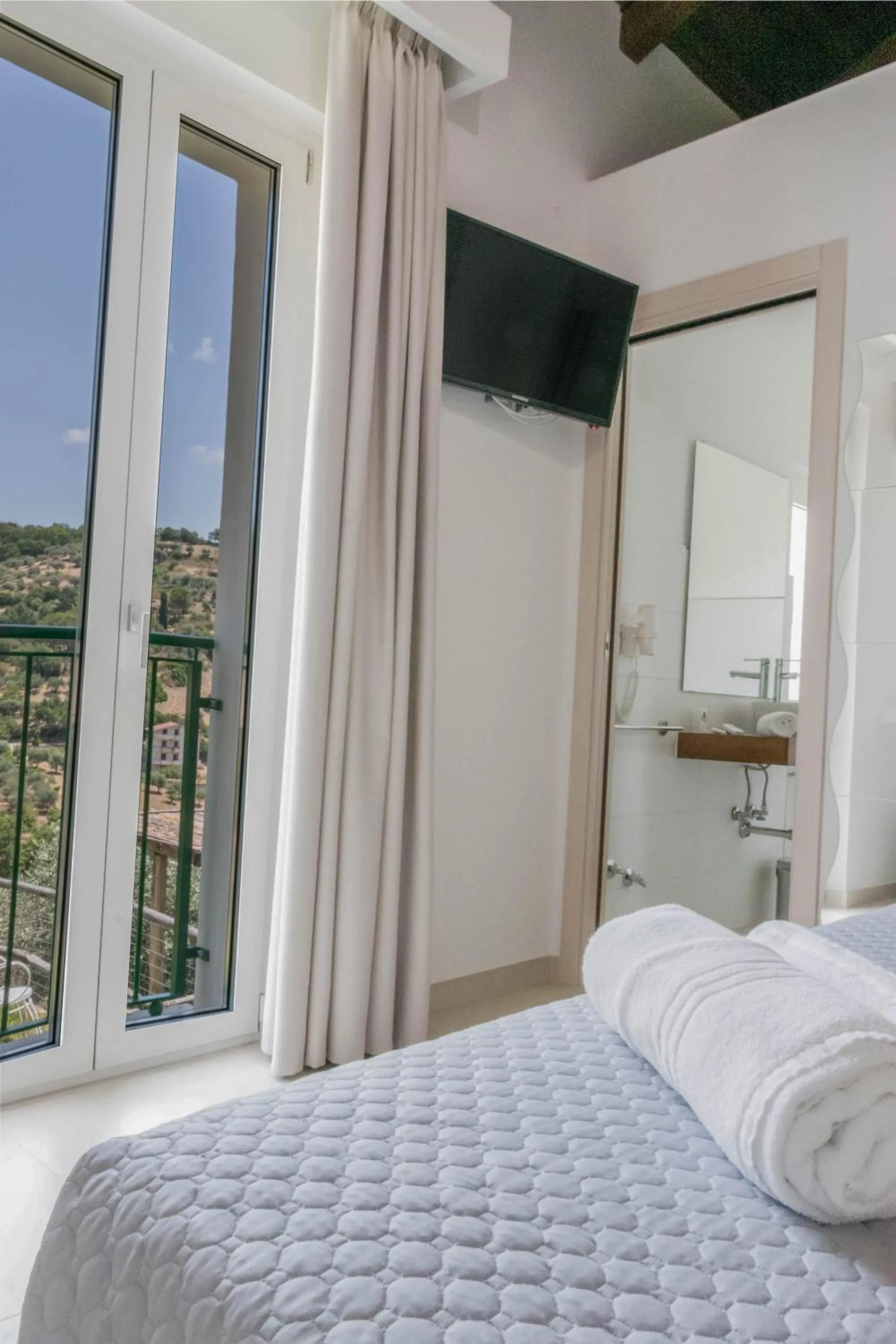 TV and multimedia in Country House L'antica pietra