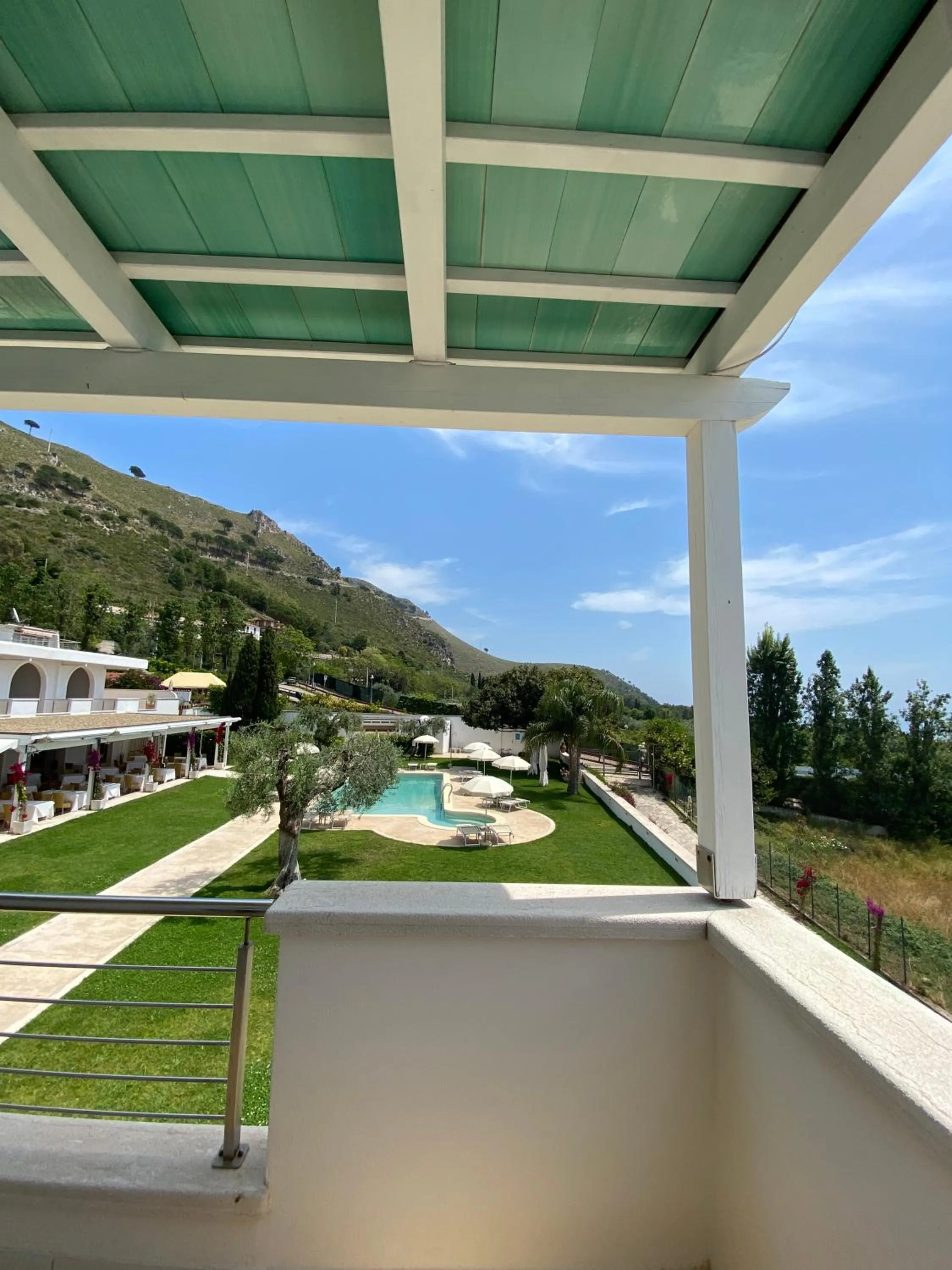View (from property/room), Balcony/Terrace in Hotel Grotta Di Tiberio