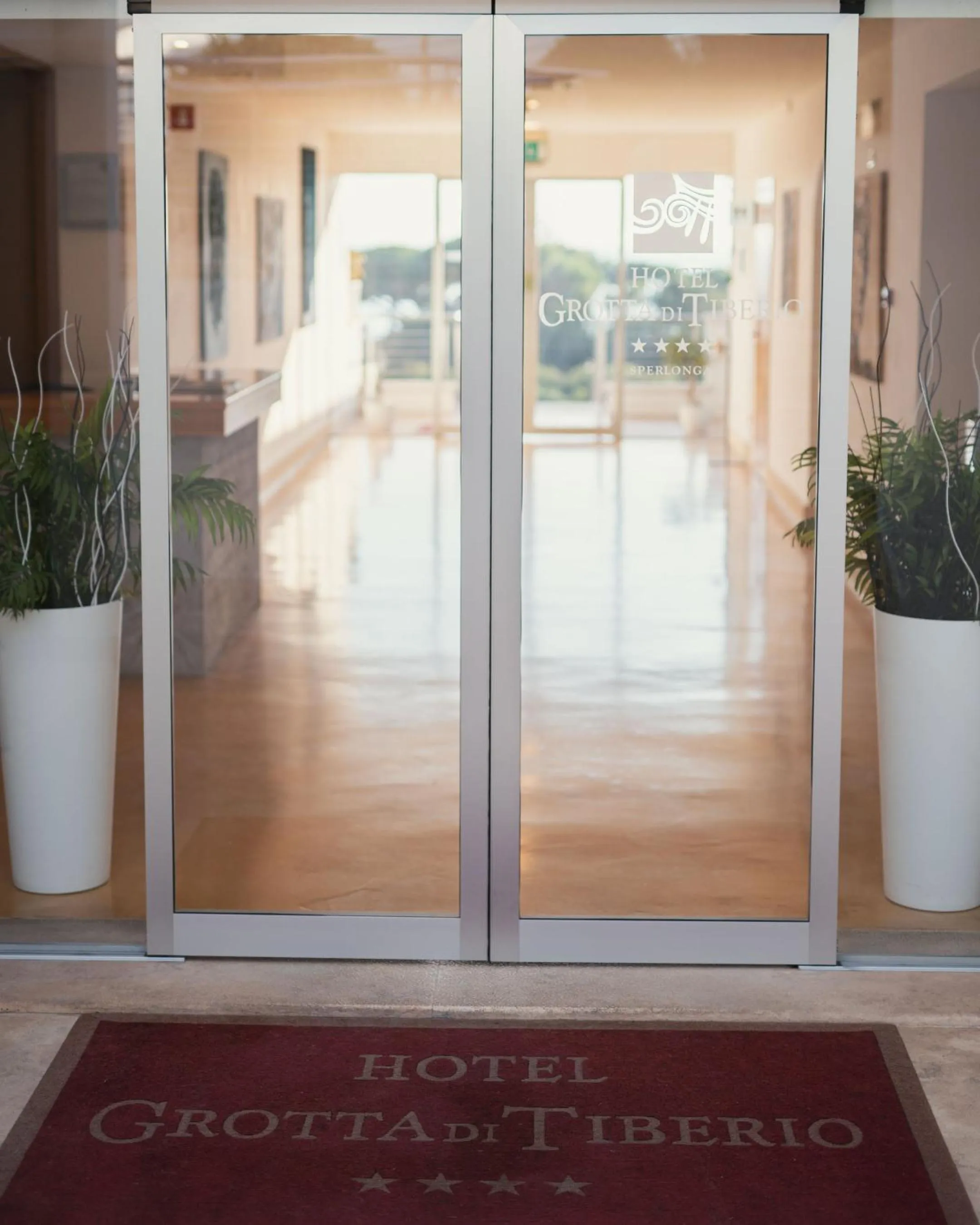 Lobby or reception in Hotel Grotta Di Tiberio