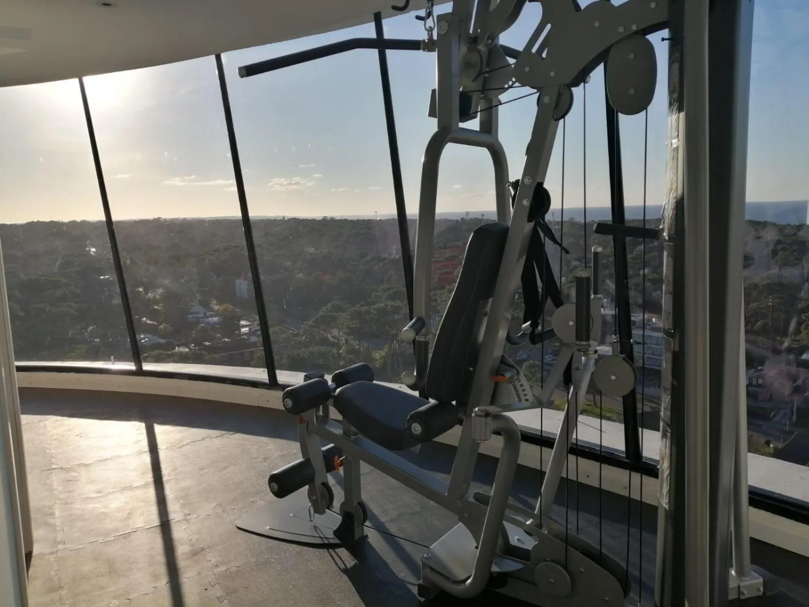 Fitness centre/facilities in Don Hotel