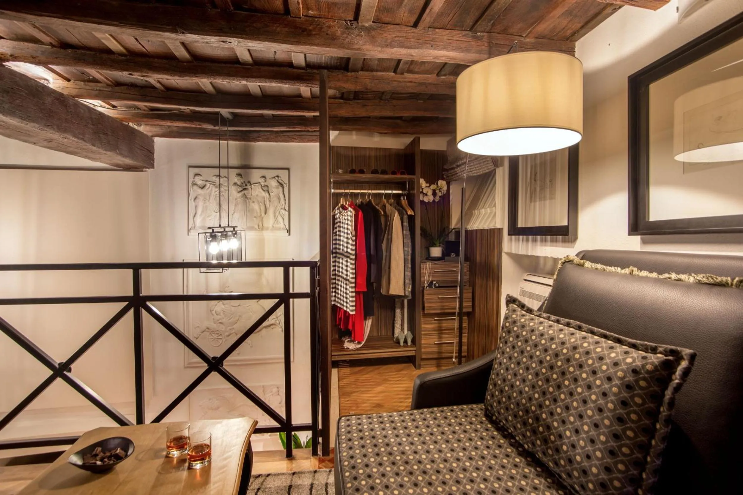 Living room, Bed in The Inn at the Roman Forum Luxury Collection - The Inn At The Roman Forum