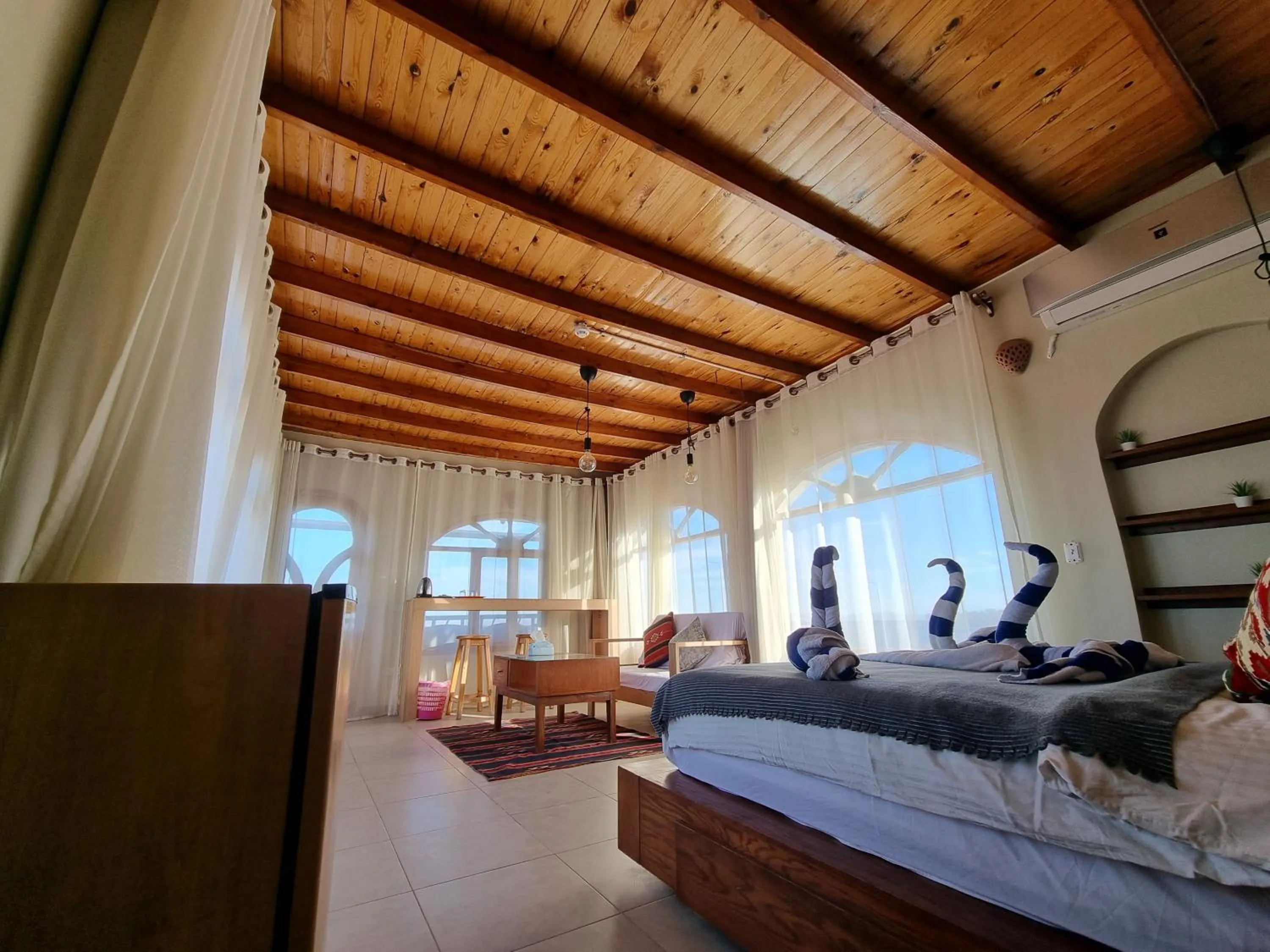 Photo of the whole room, Bed in The Bedouin Moon