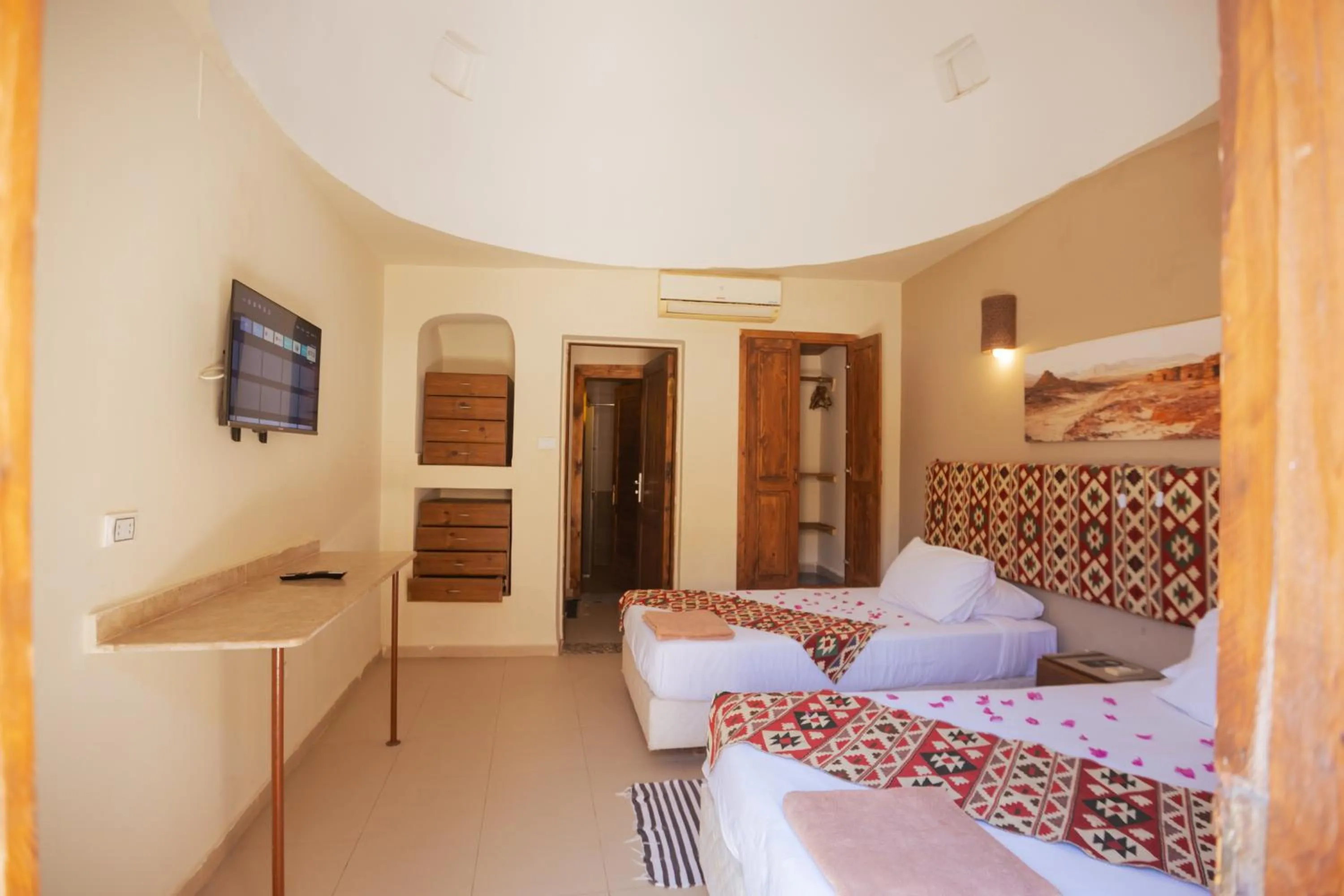 Bed in The Bedouin Moon