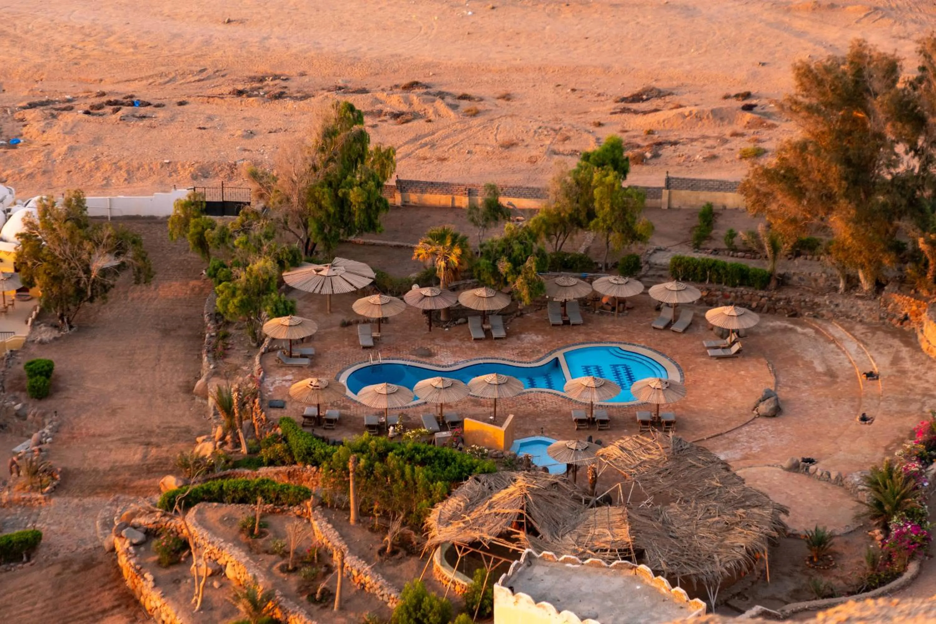 Swimming pool in The Bedouin Moon