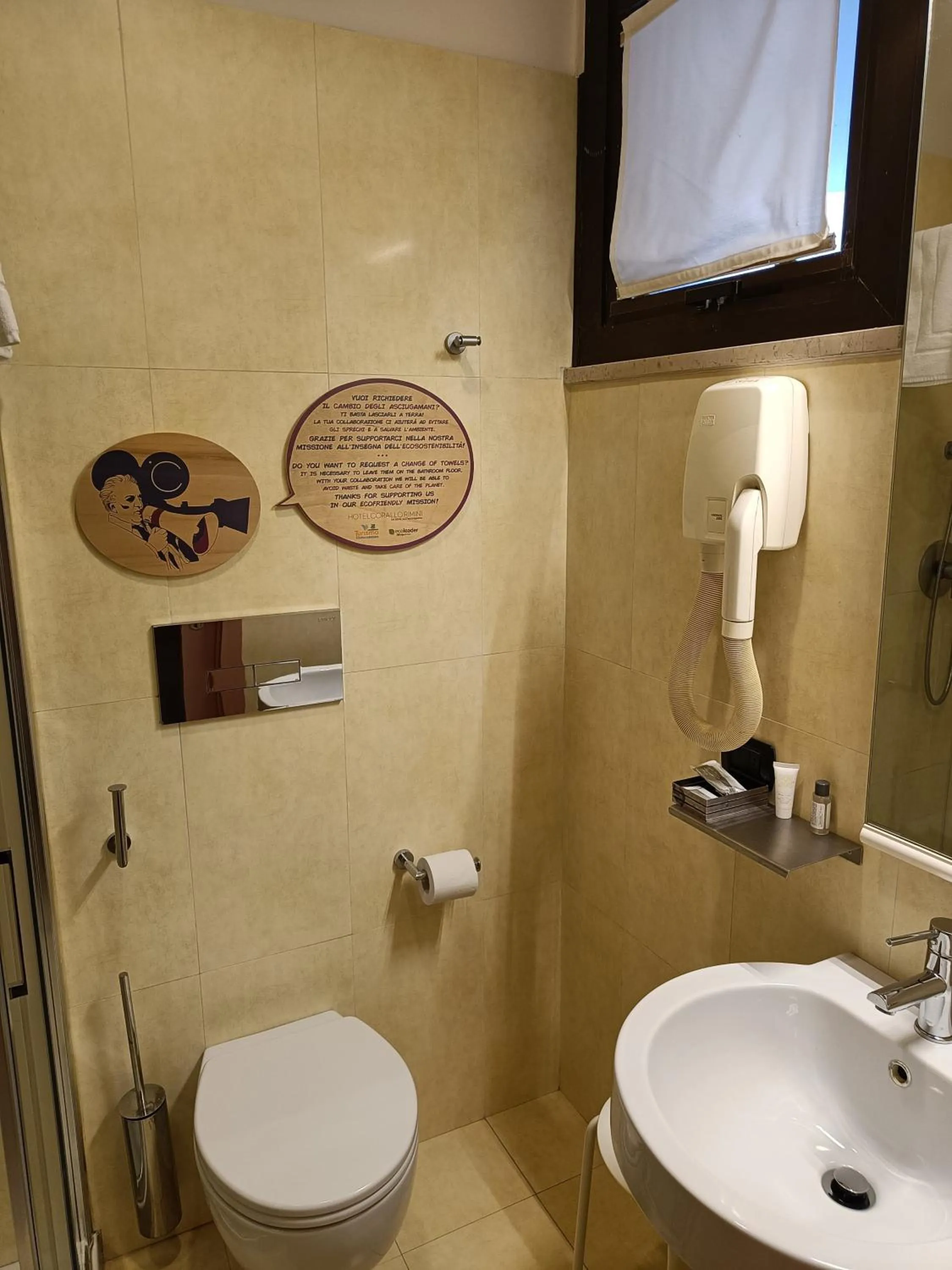 Bathroom in Hotel Corallo Rimini