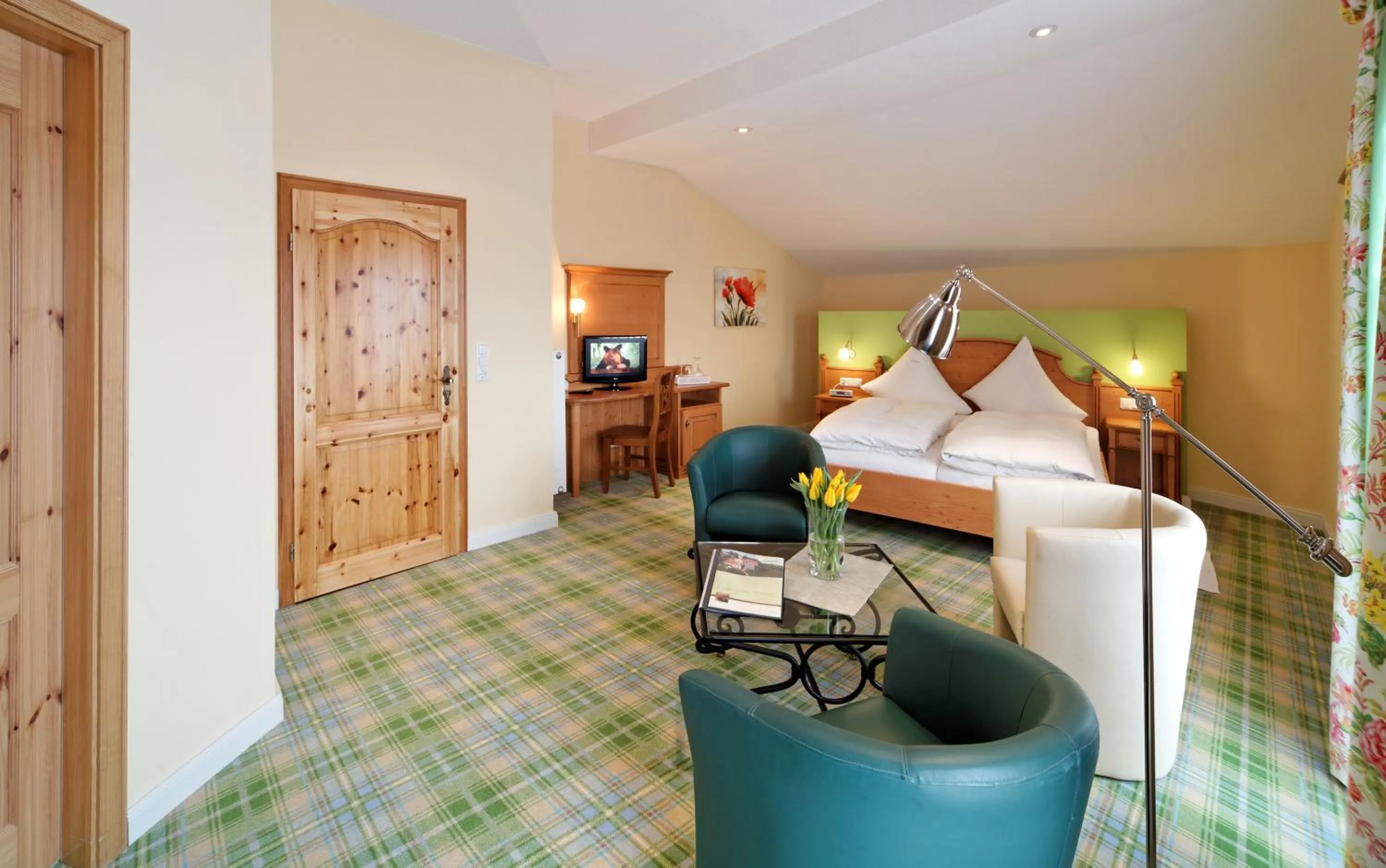 Living room, Bed in Feriengut Waldblick