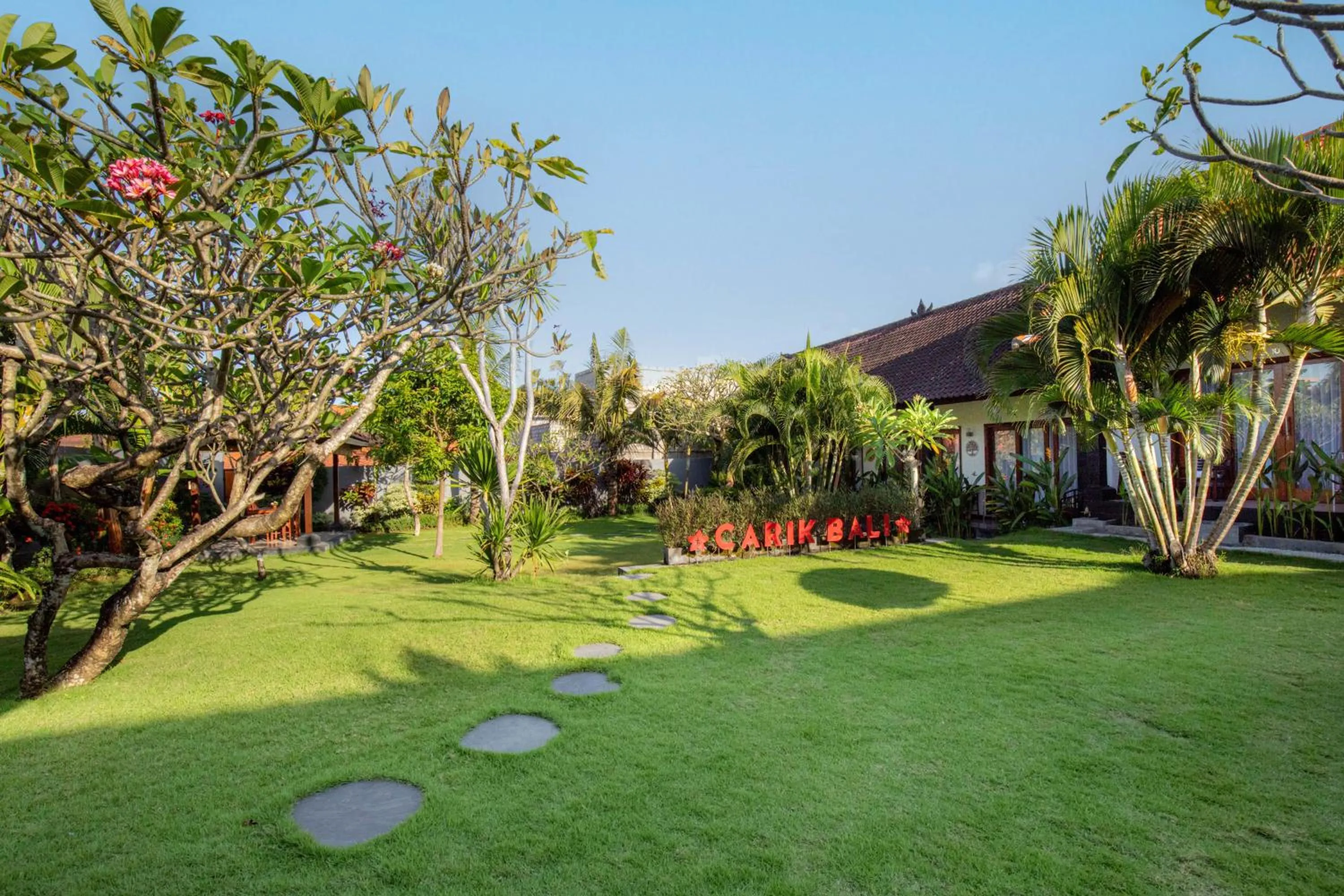 Garden view in Carik Bali Guest House Canggu