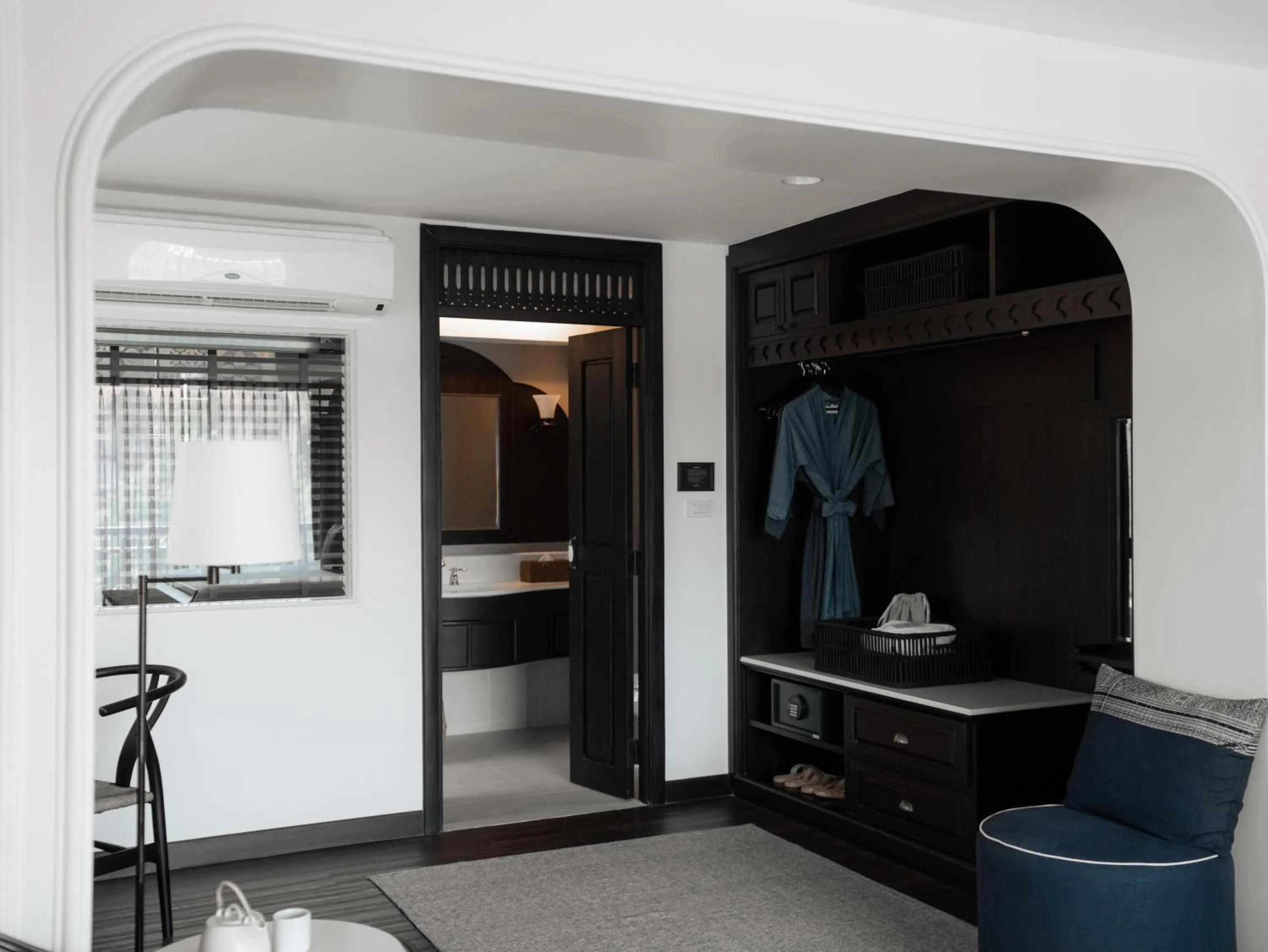 Decorative detail in Burirattana Hotel-An Adults Only Hotel