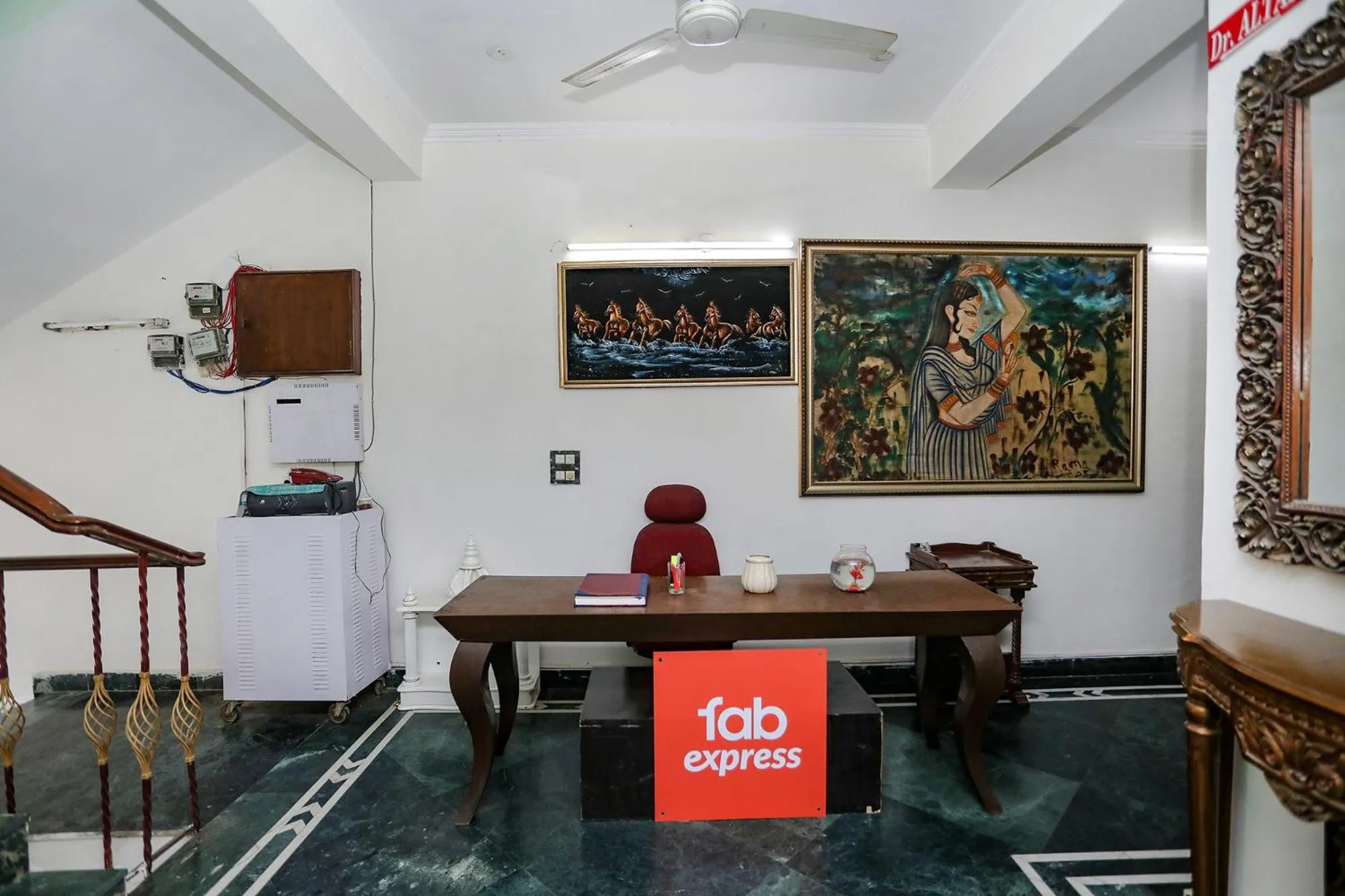 Lobby or reception in FabExpress Primero I