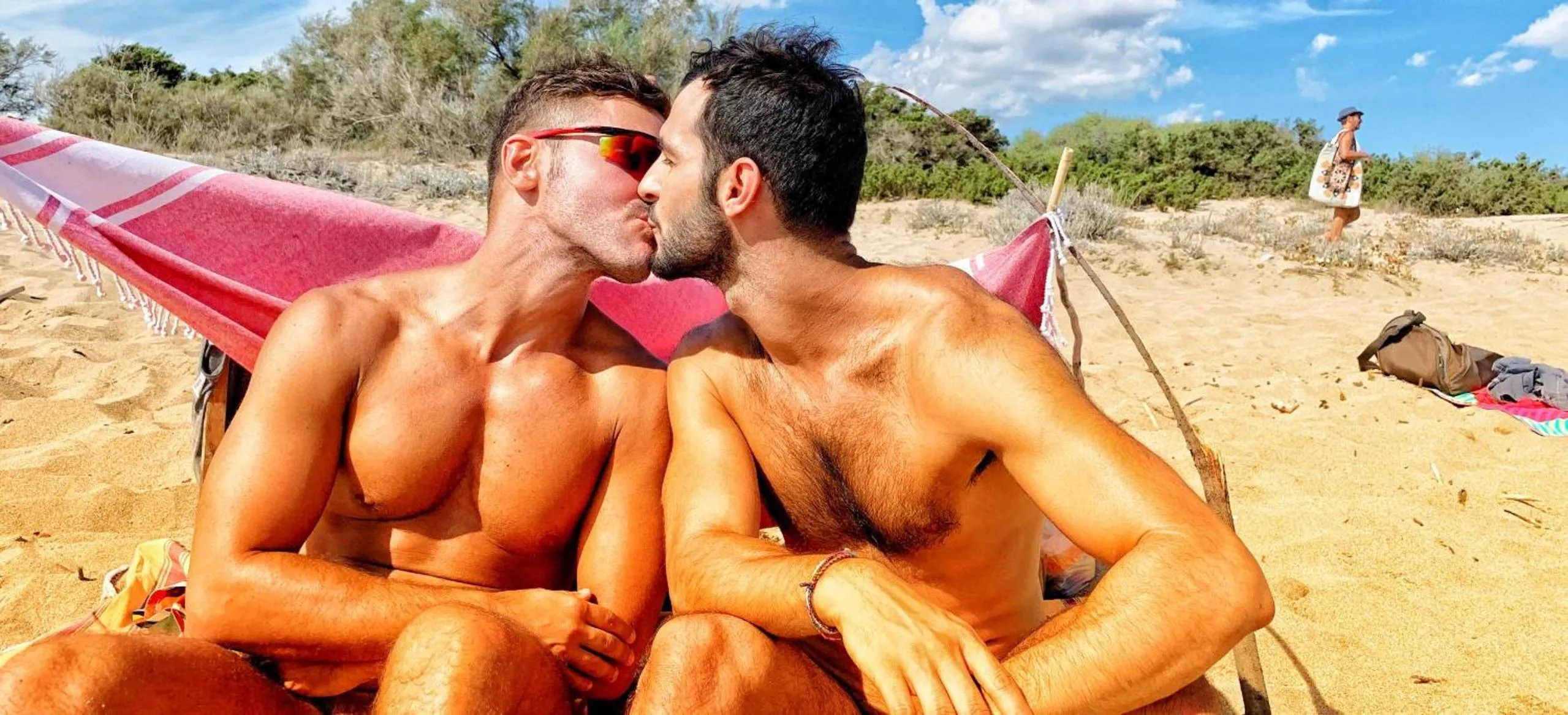 People in La Connexion, Gay Men Only