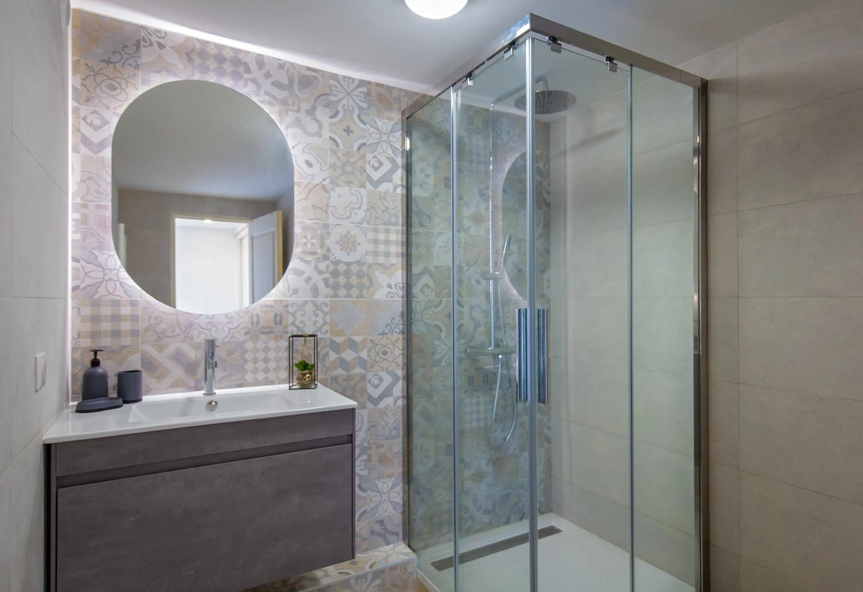 Bathroom in La Connexion, Gay Men Only