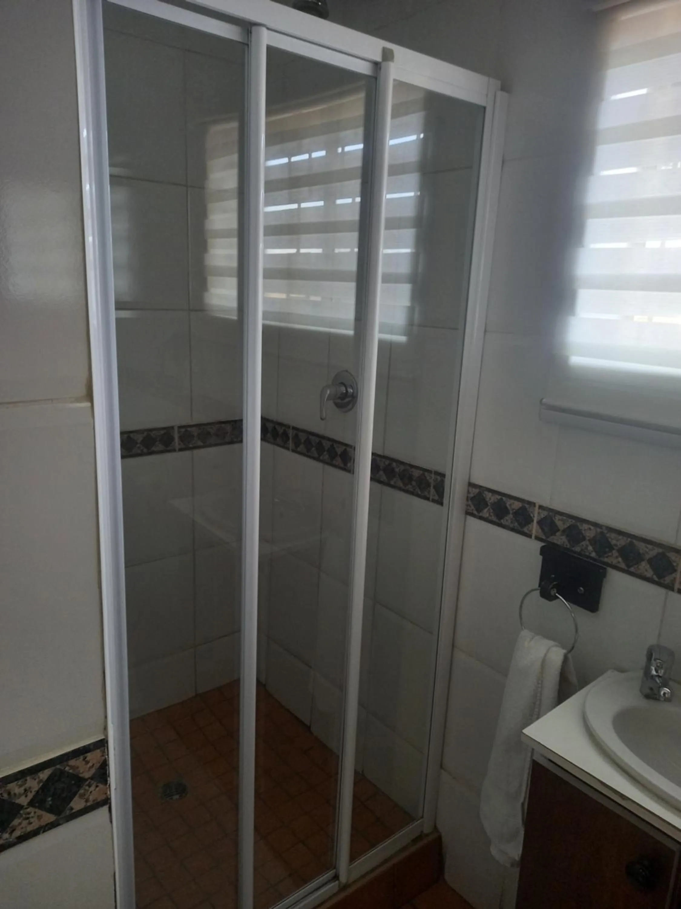 Shower in Kgatholoha Guest House