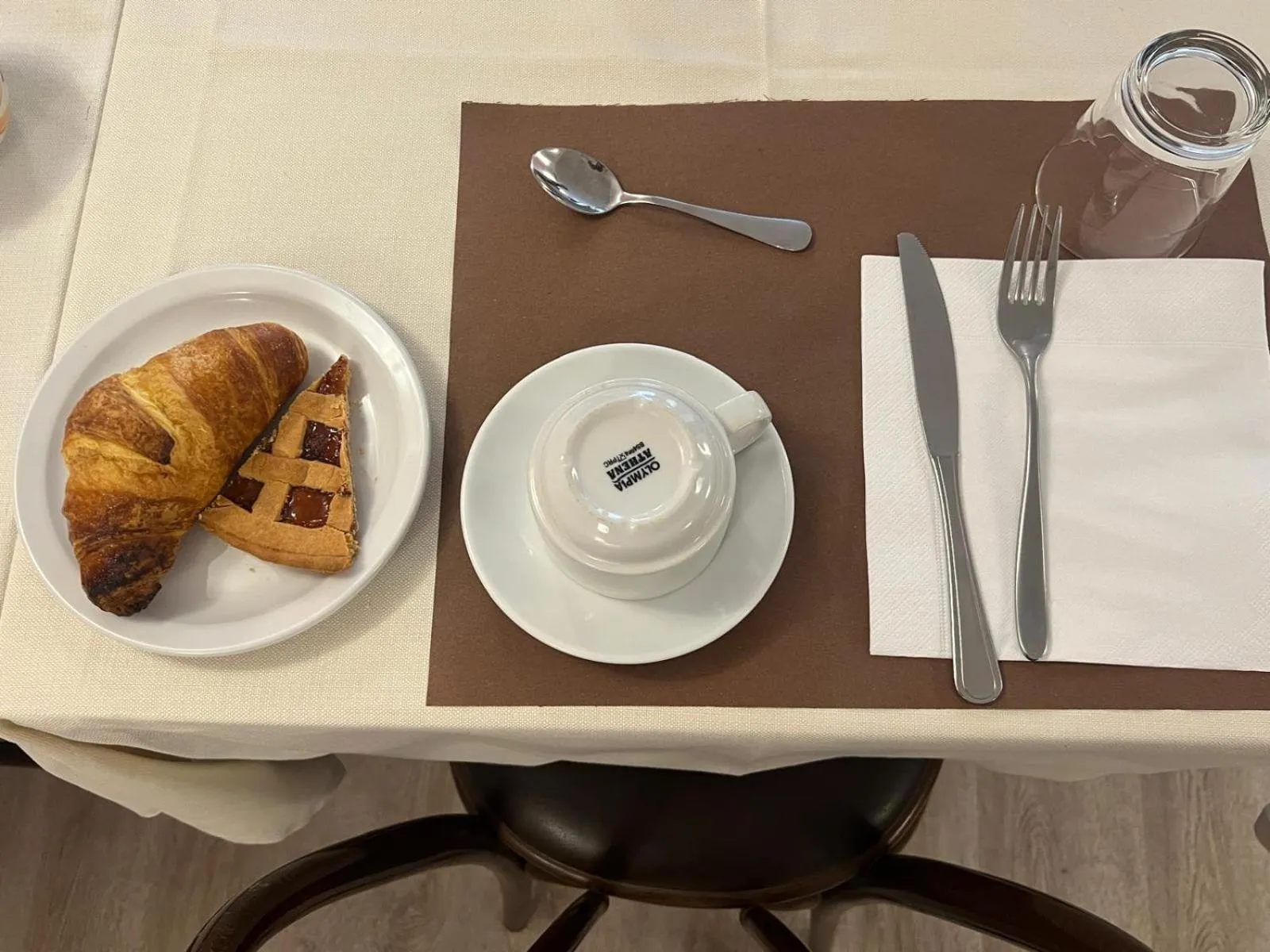 Breakfast in Hotel Cristallo