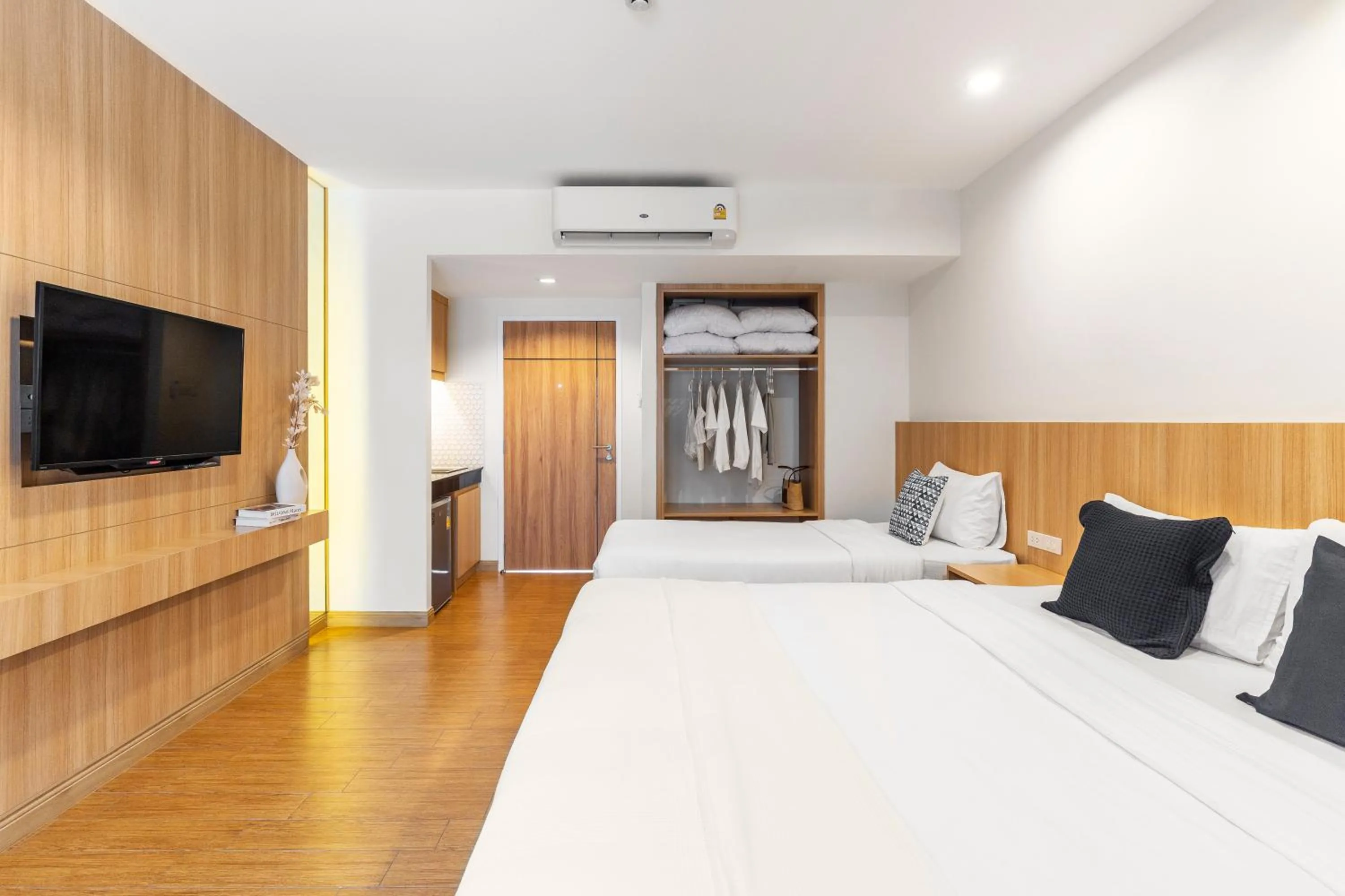 TV and multimedia, Bed in HATCHAO HERITAGE BEACH FRONT RESORT