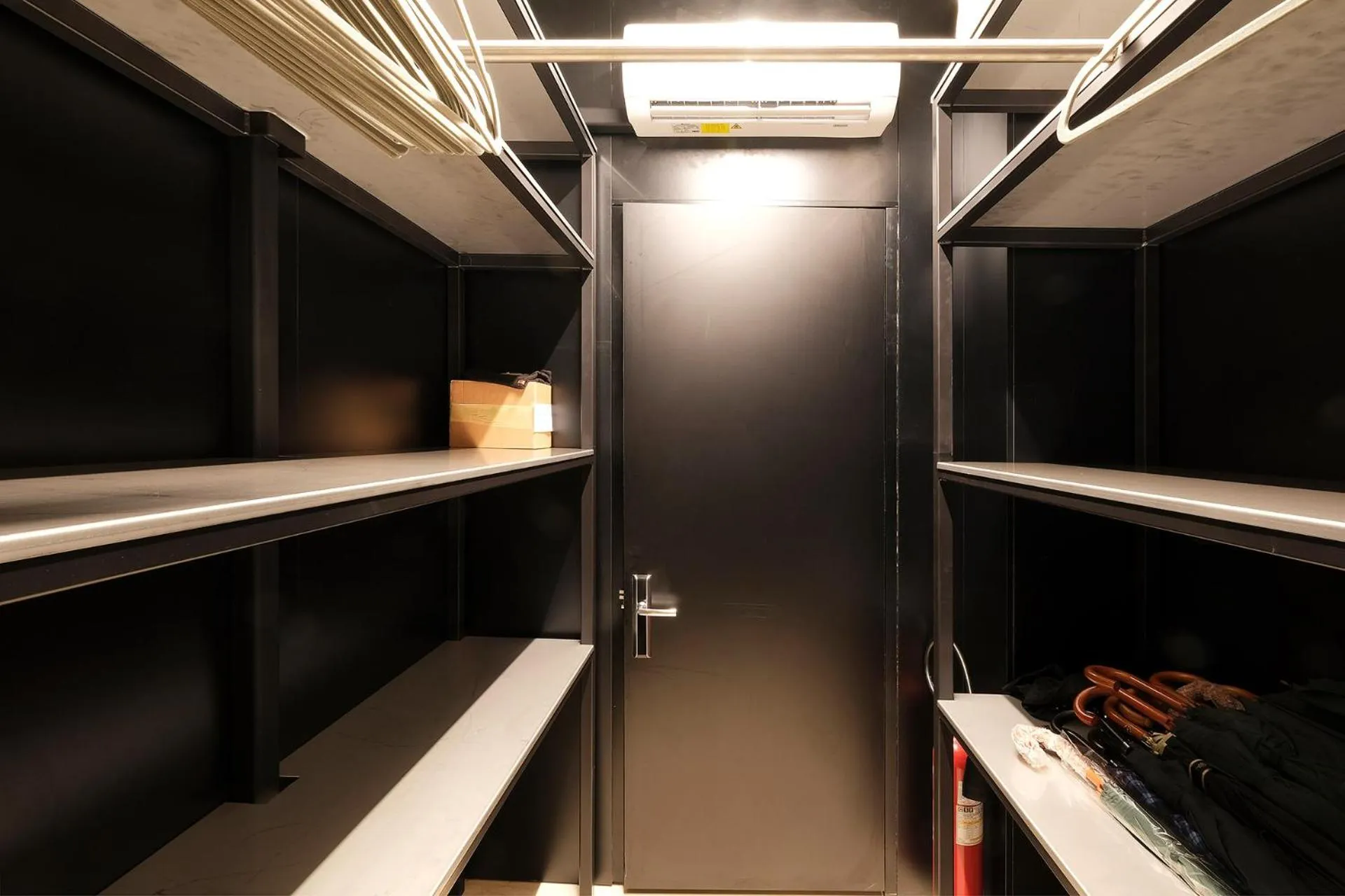 storage in Hotel Touring