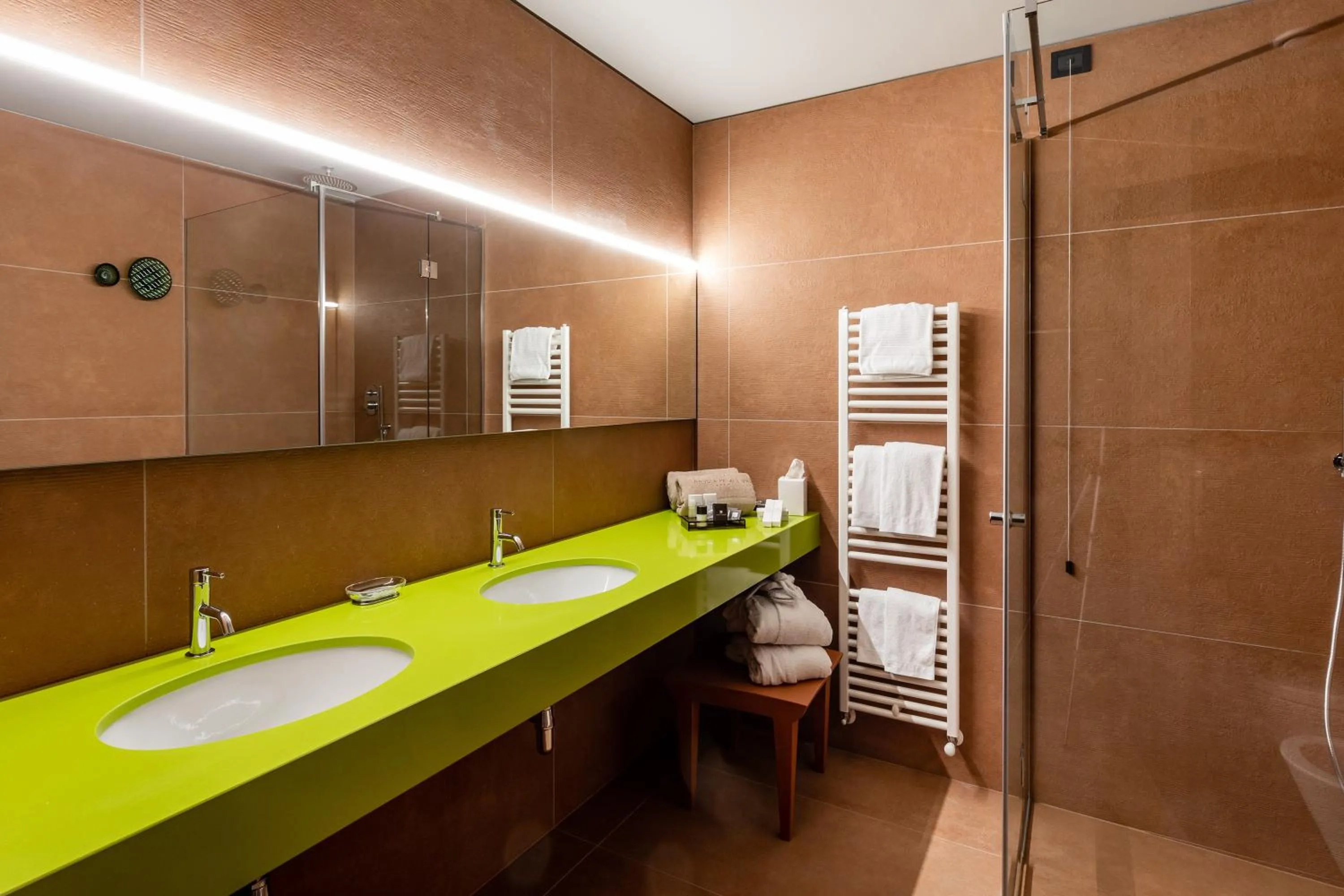 Bathroom in Anusca Palace Hotel