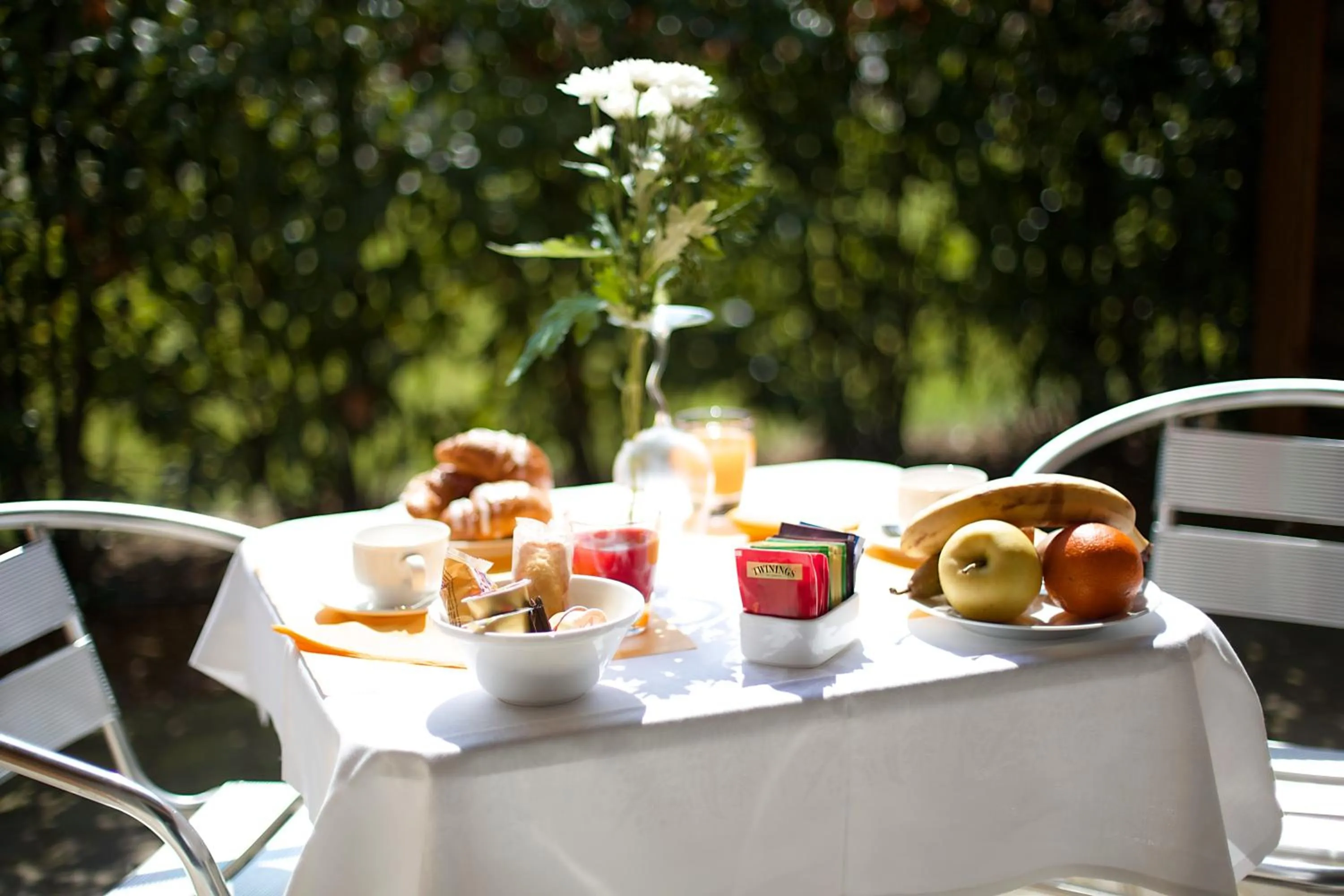 Breakfast in Anusca Palace Hotel