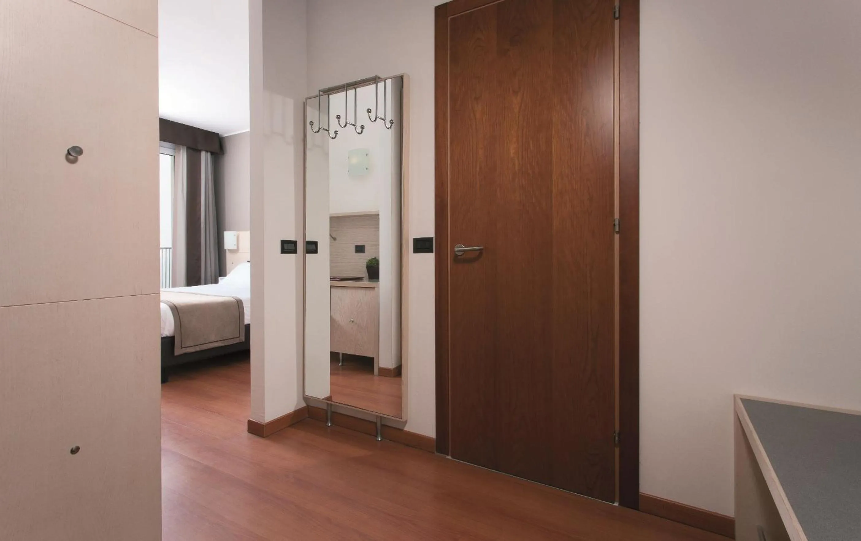 Decorative detail, Bed in Victoria Frontemare Beach & Spa Hotel Jesolo