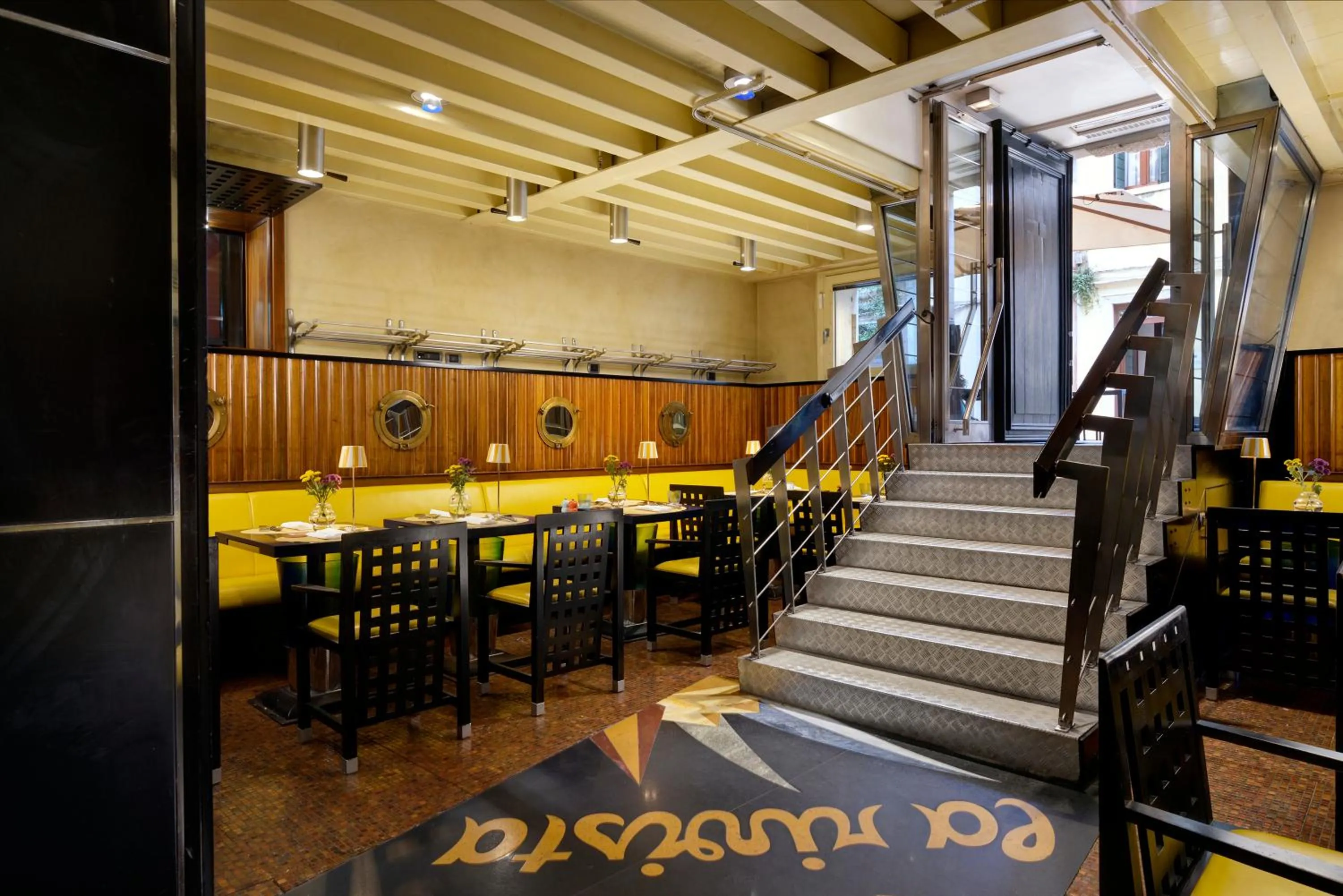 Restaurant/places to eat in Ca' Pisani Hotel