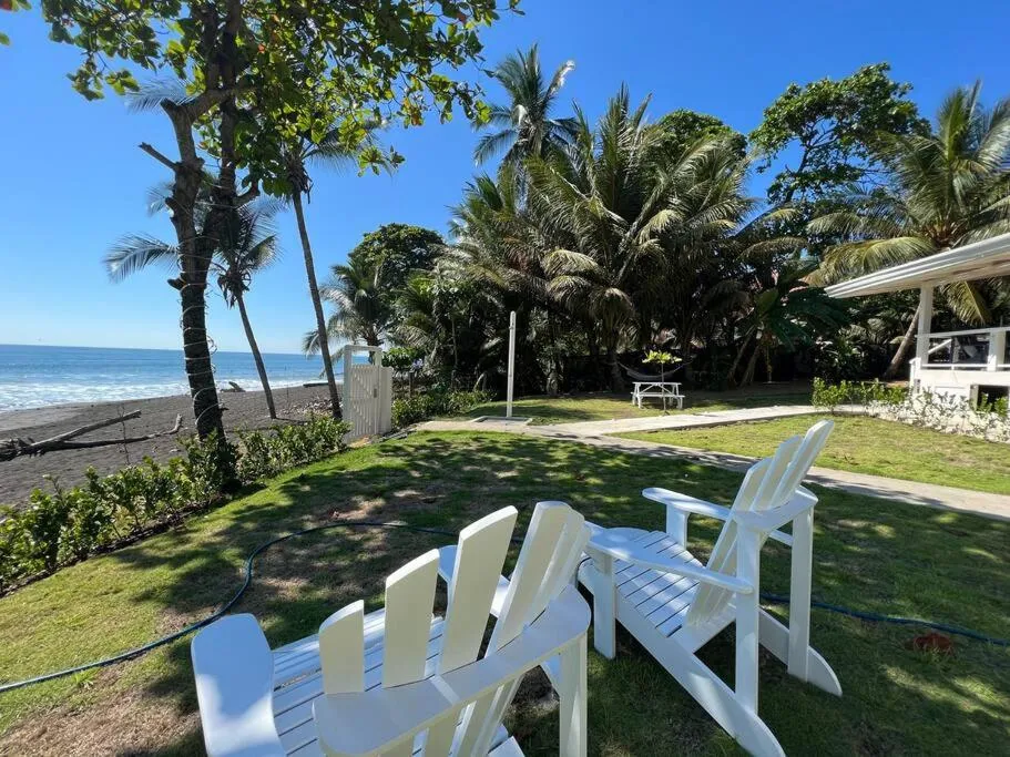 Patio in The Backyard Beach House