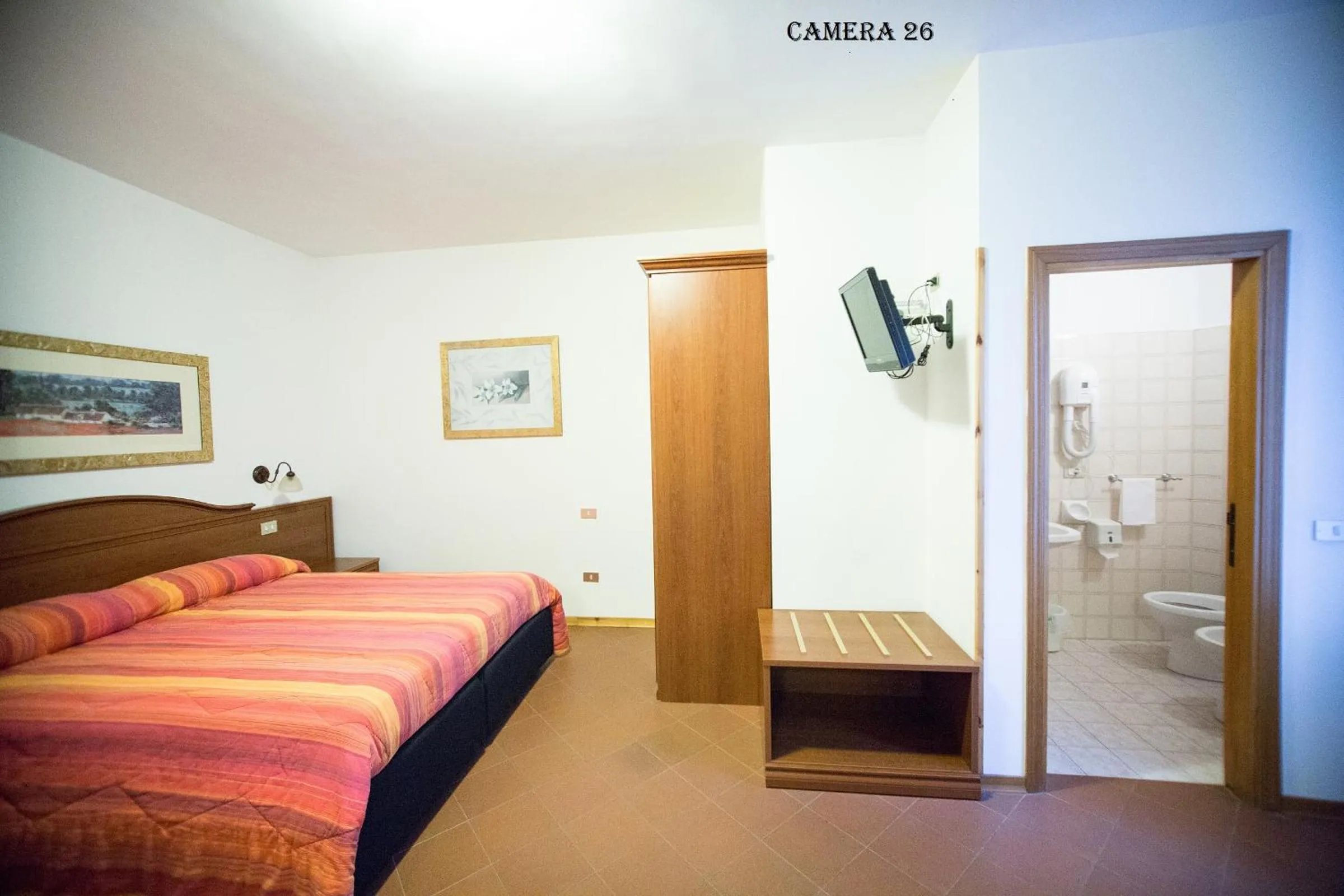 Photo of the whole room, Bed in Hotel I Tigli albergo diffuso