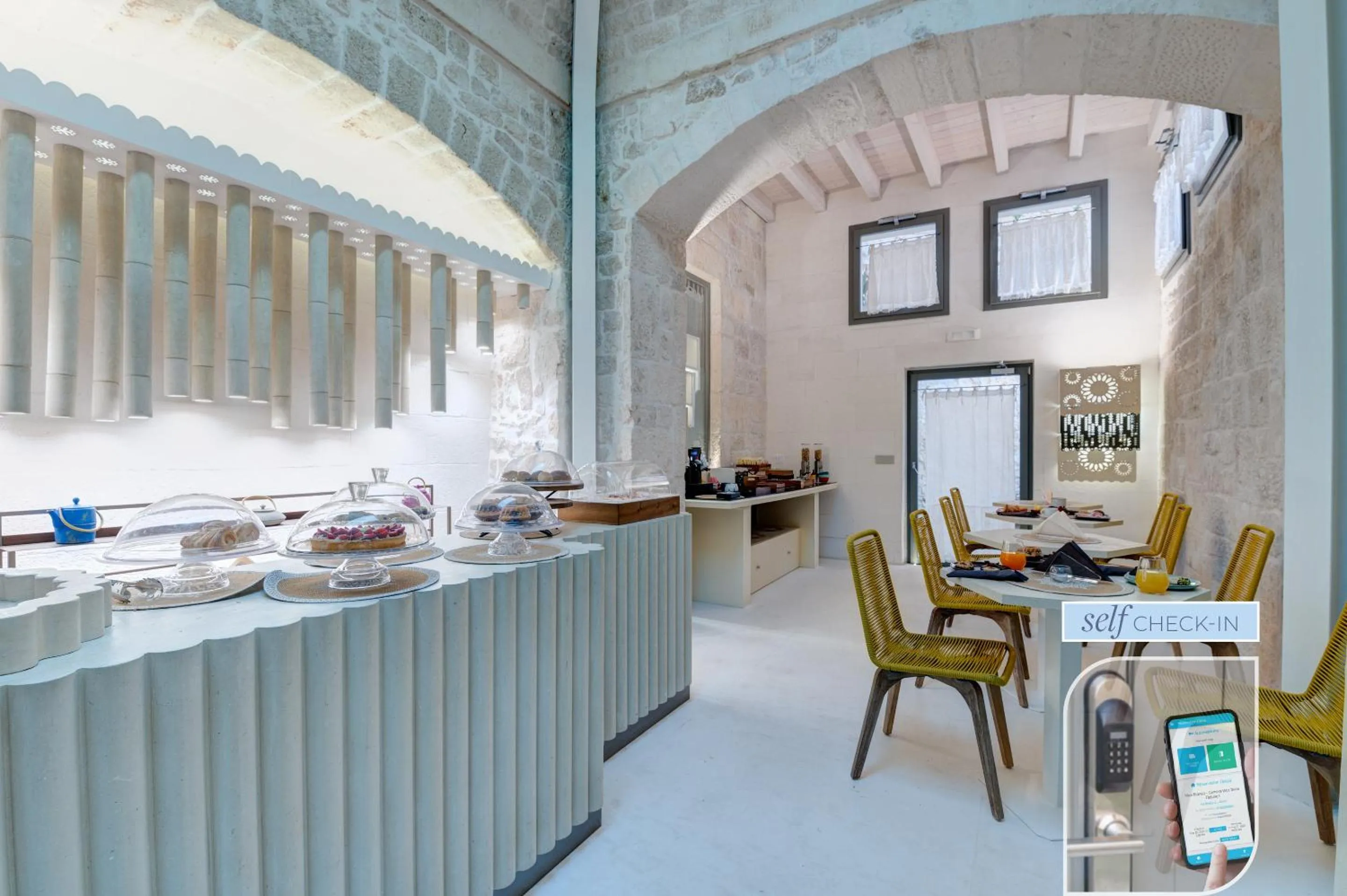 Breakfast in Vico Bianco Raro Smart Rooms Collection