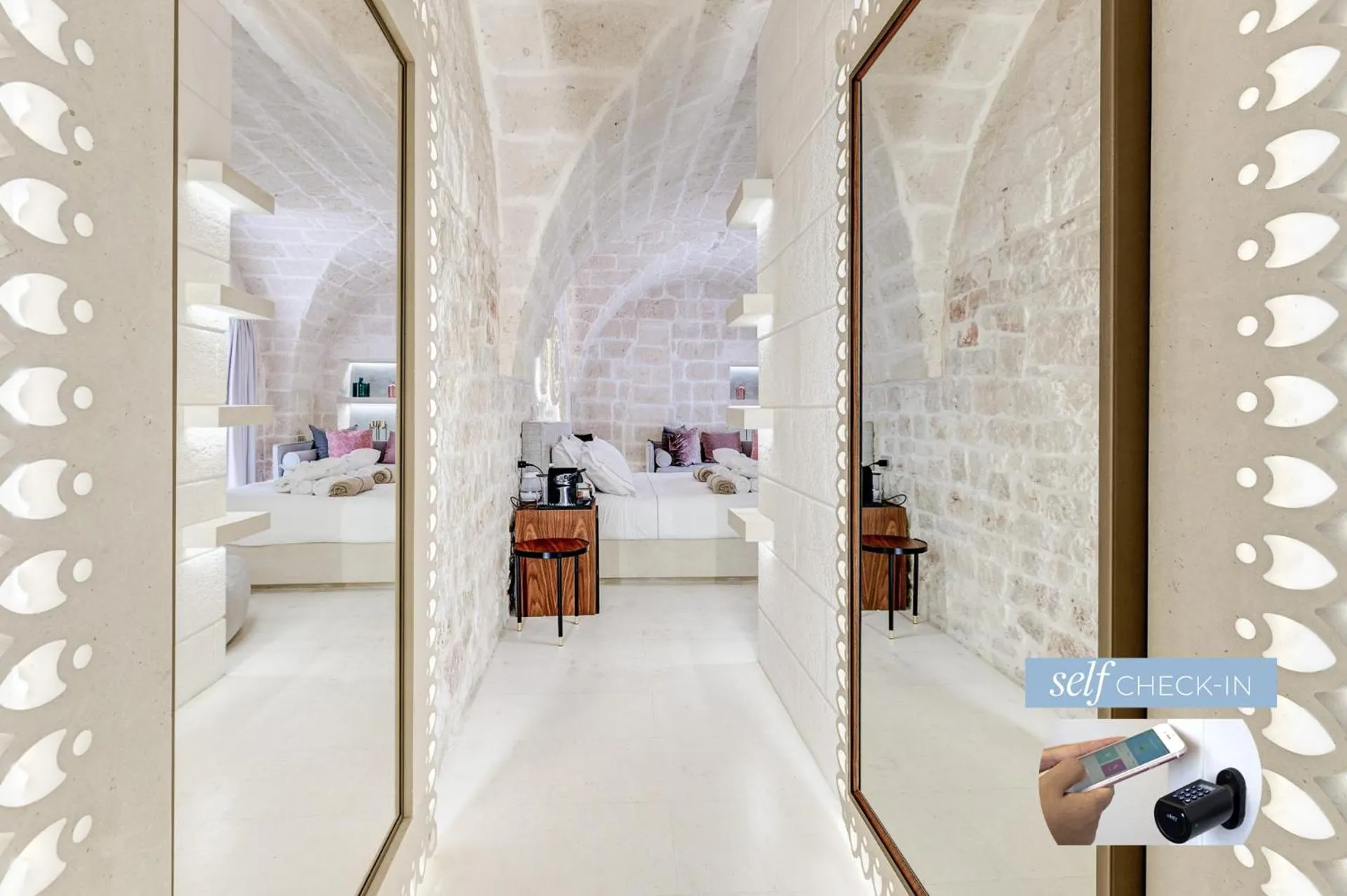 Bedroom, Bed in Vico Bianco Raro Smart Rooms Collection