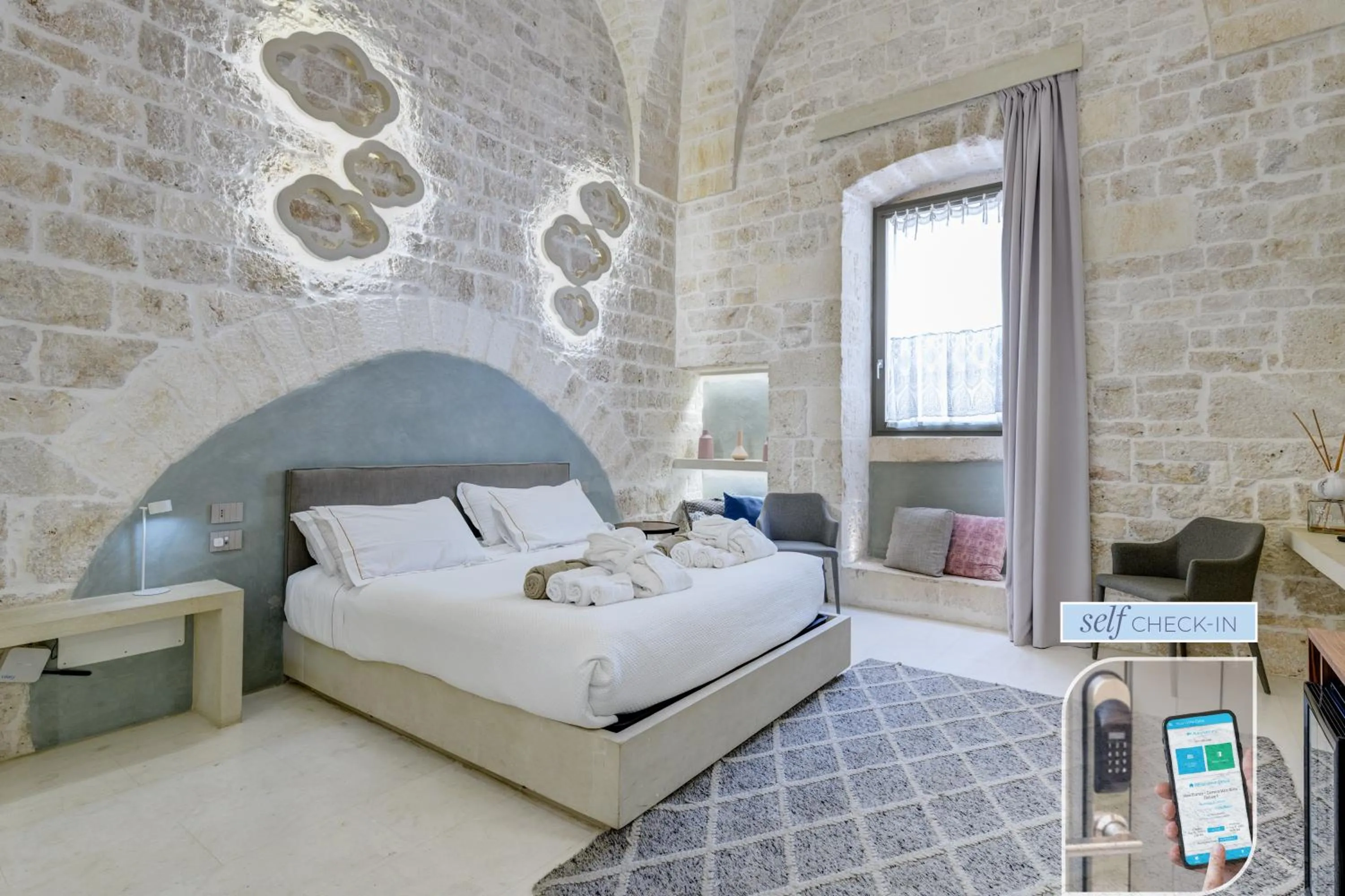 Bedroom, Bed in Vico Bianco Raro Smart Rooms Collection