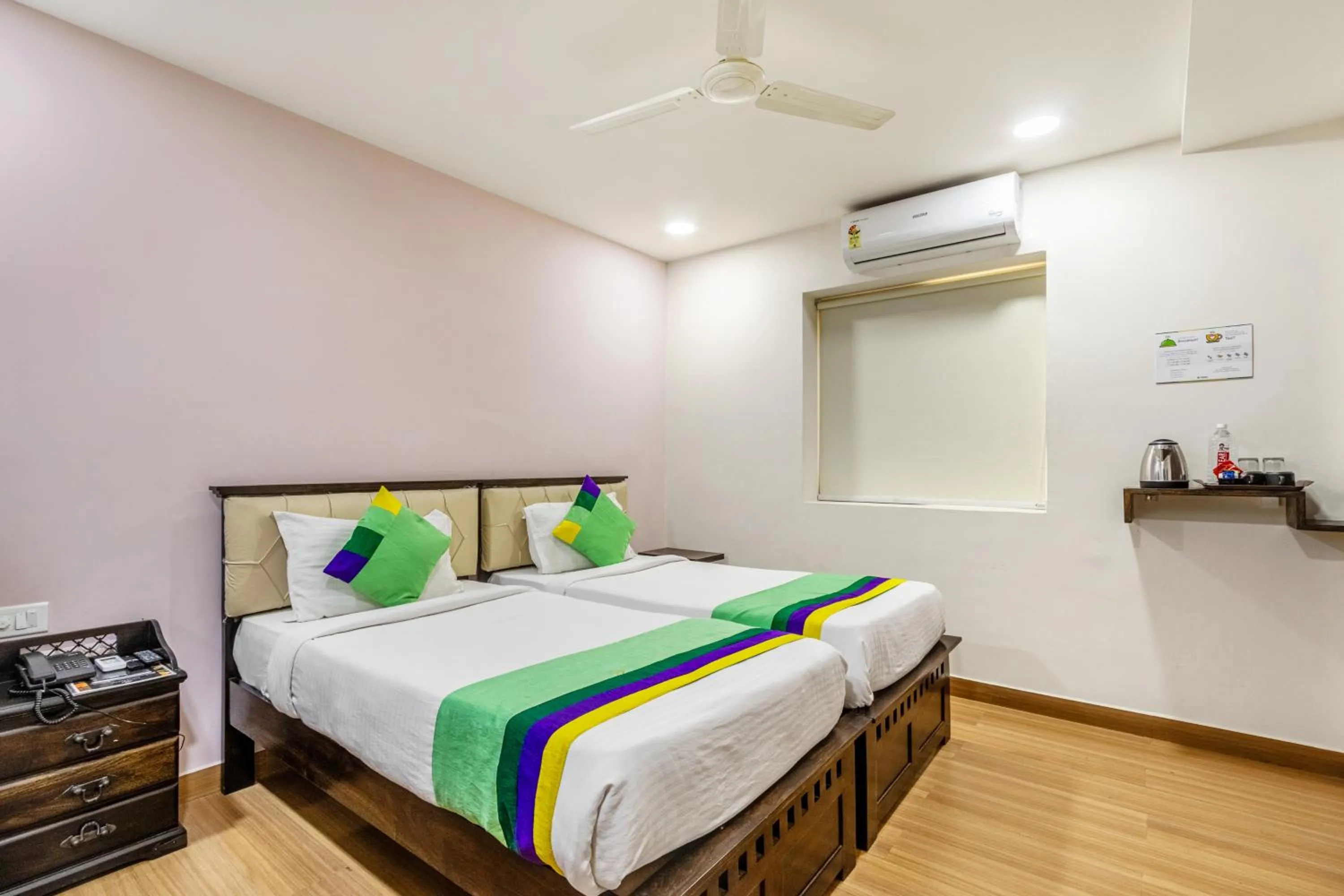 Bedroom in Treebo Purple Square